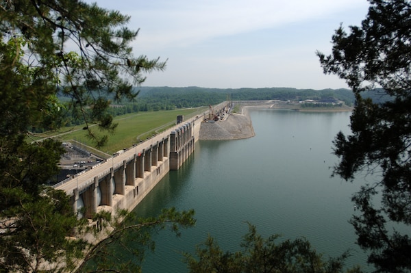 JAMESTOWN, Ky. — The work platform for the U.S. Army Corps of Engineers Nashville District Foundation Remediation Project can be seen on the embankment of Wolf Creek Dam May 1, 2012. The contractor, Treviicos-Soletanche J.V., reached one million hours without a lost-time accident Aug. 17, 2012, an amazing safety record that has helped keep the project on schedule for completion in December 2013. 