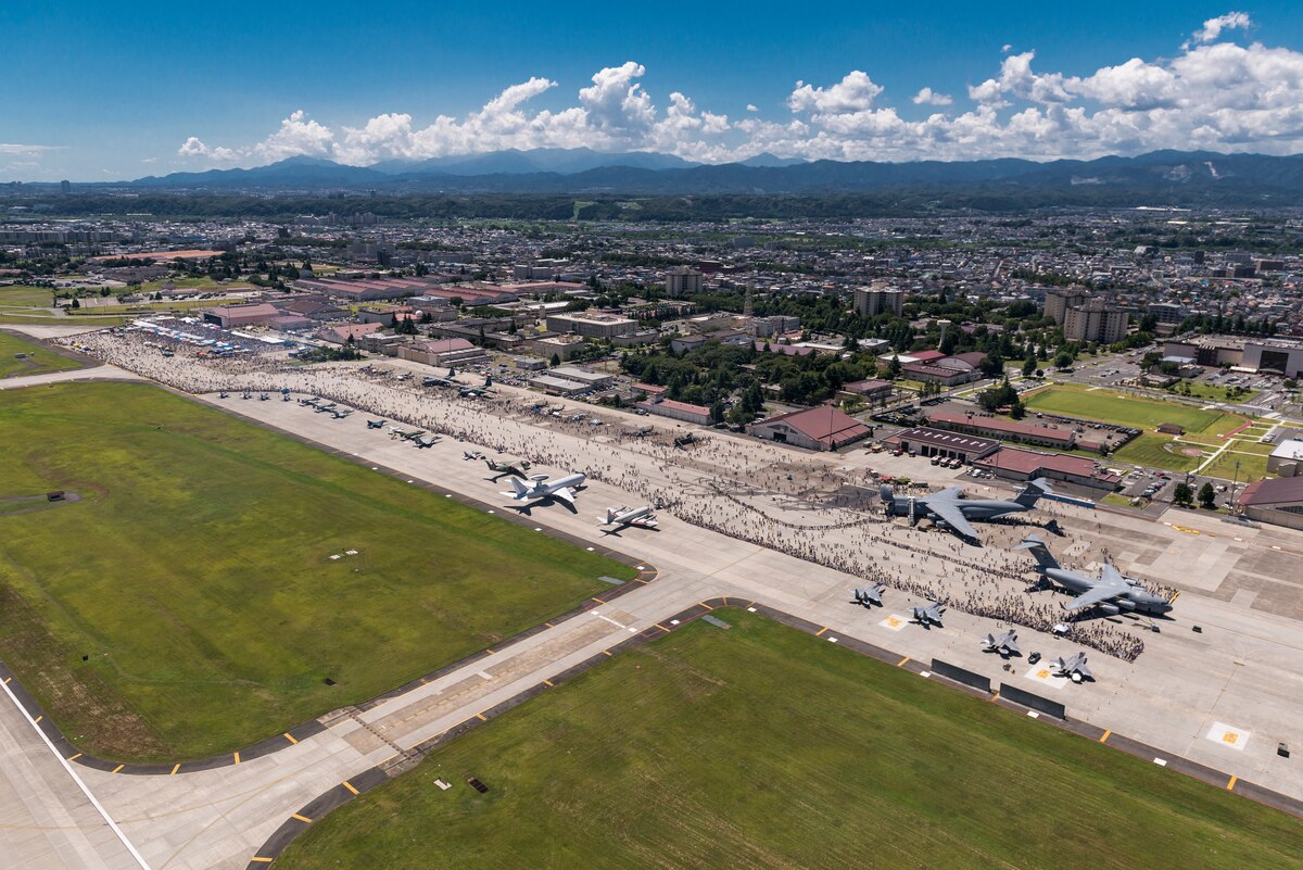 Yokota welcomes approximately 178,000 during annual Japanese