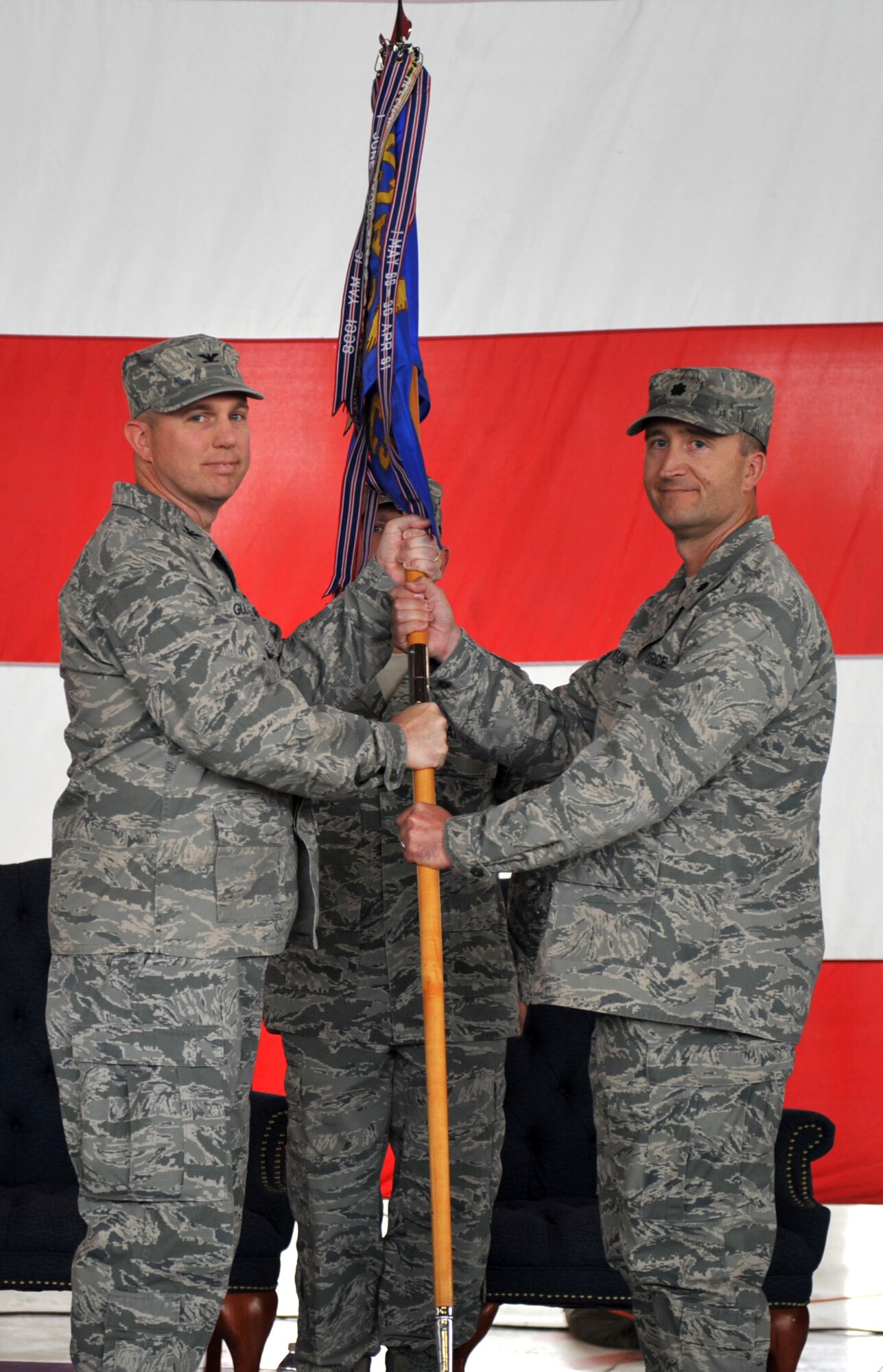 With 552nd Air Control Wing Commander Col. Gregory M. Guillot, left, presiding, Lt. Col. Shayne R. Yorton took command of the 726th Air Control “Hard Rock” Squadron from Lt. Col. Trent Carpenter during a change of command ceremony Aug. 10 at Mountain Home Air Force Base, Idaho. Colonel Yorton had previously served as the Director of Operations for the 726th ACS, a geographically separated unit that falls under the 552nd ACW at Tinker. (U.S. Air Force photo by Airman 1st Class Heather Hayward)