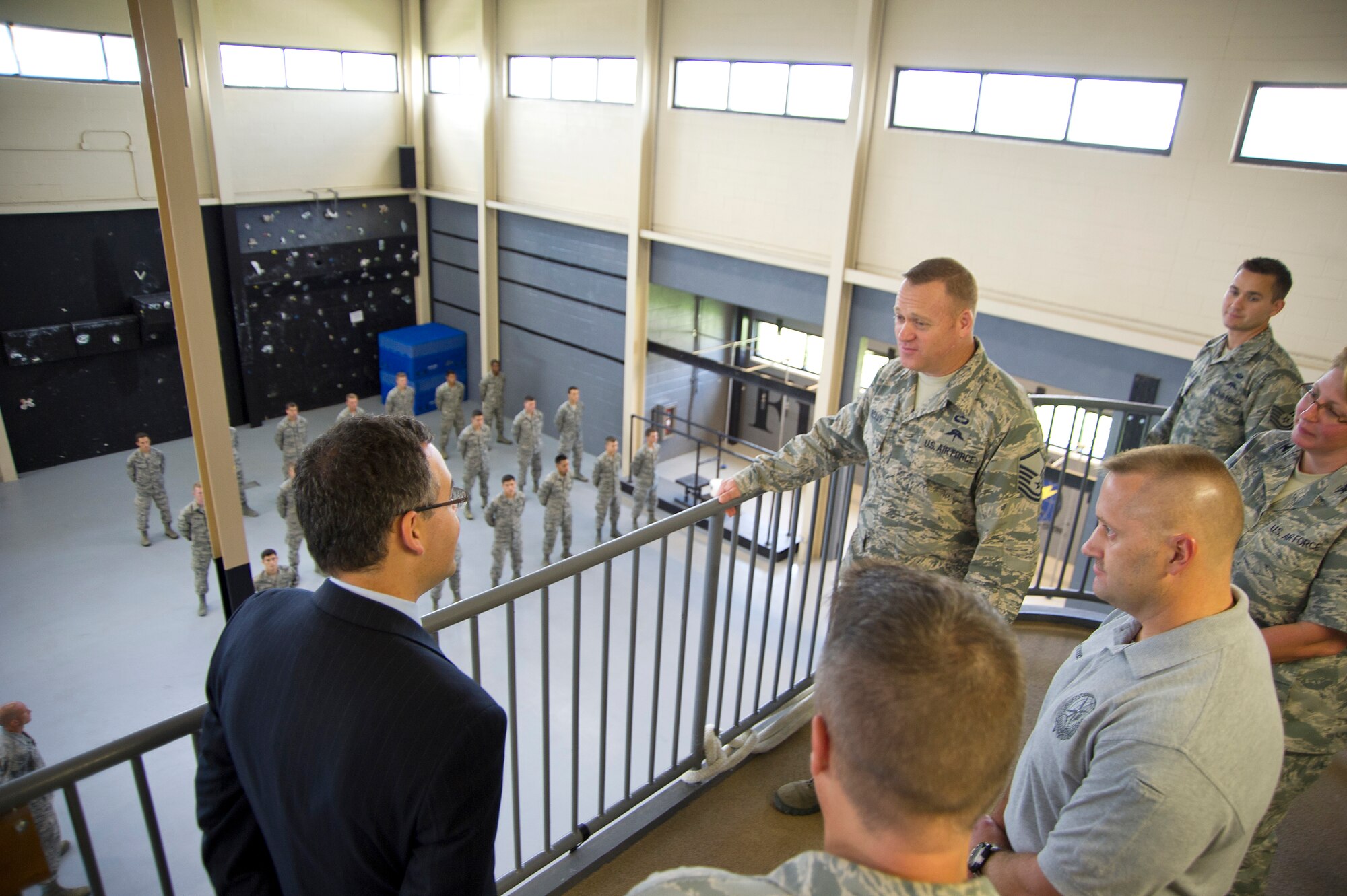 Honorable Daniel B. Ginsberg, Assistant Secretary of the Air Force for Manpower and Reserve Affairs, receives an overview of combat controller training from Master Sgt. Brad Reilly, 334th Training Squadron instructor supervisor, at Matero Hall, Aug. 21, 2012, during his tour of Keesler Air Force Base, Miss. During his two-day tour he also visited other various training squadrons, the Keesler Hospital A-Tower and the 403rd Wing.  (U.S. Air Force photo by Adam Bond)