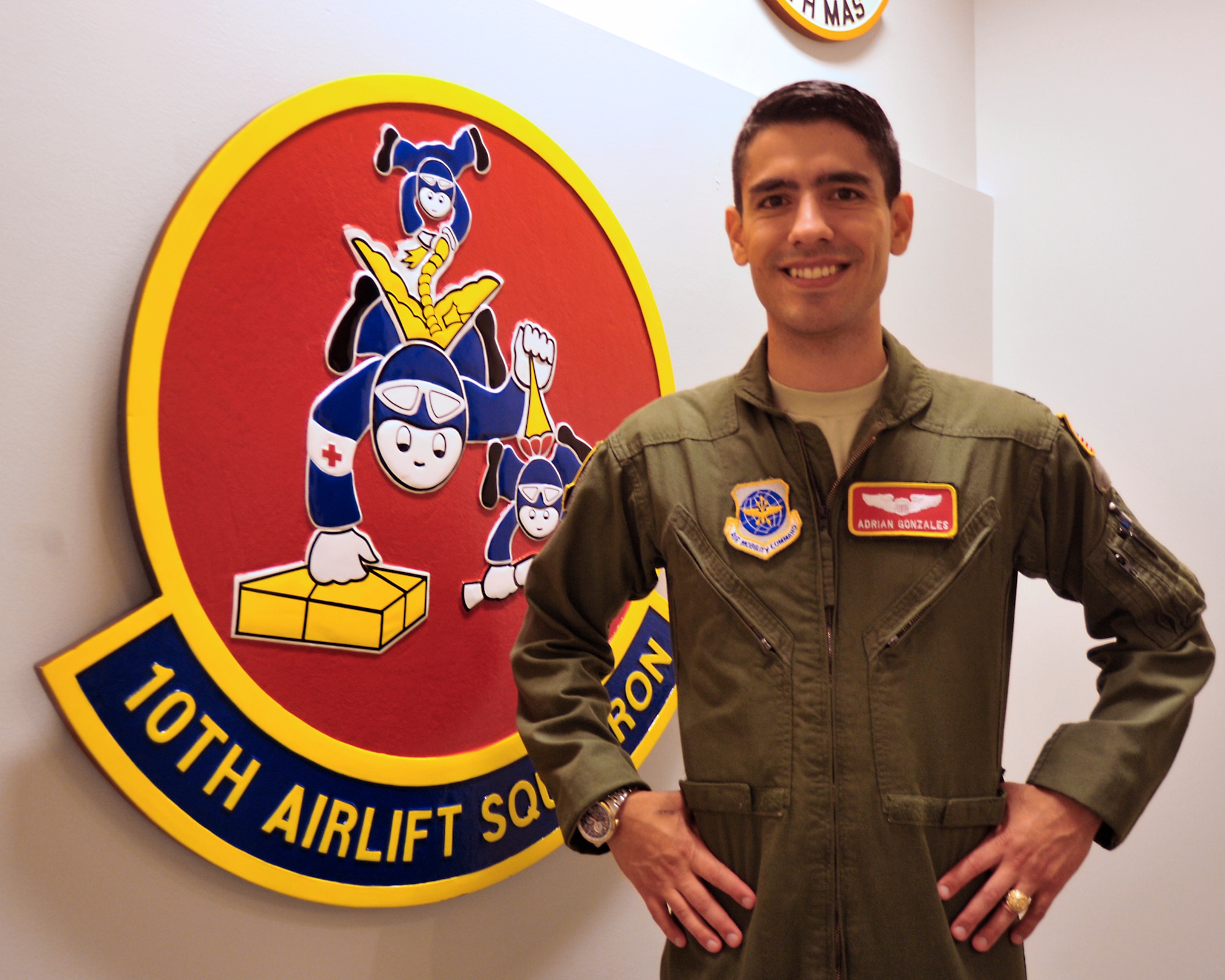 1st Lt. Adrian Gonzales, 10th Airlift Squadron C-17 Globemaster III pilot, was named the Grand Lodge of Free and Accepted Masons of Washington’s 2011 Military Person of the Year. (U.S. Air Force photo/Staff Sgt. Frances Kriss)