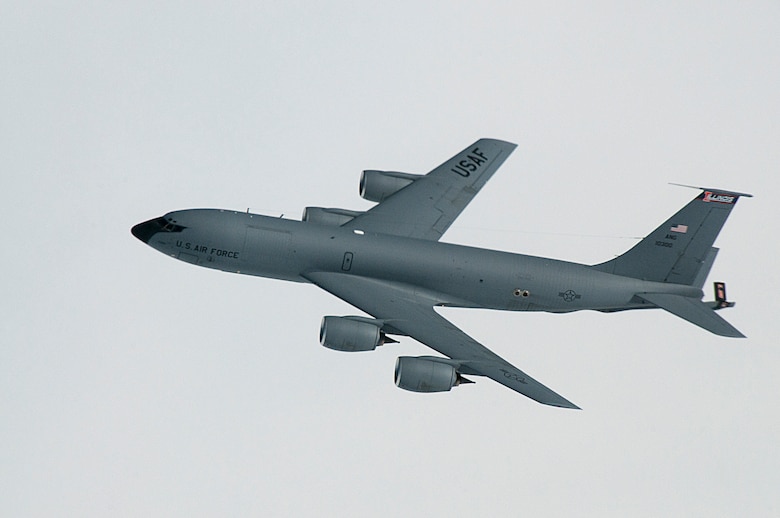 A KC-135R Stratotanker from the 126th Air Refueling Wing, located at Scott AFB, Ill. returns home after a successful aerial refueling mission. The 126 ARW is the only aerial refueling Wing in the Illinois Air National Guard and routinely practices its mission with U.S. Armed Forces and NATO allied aircraft to maintain a high state of readiness. (National Guard photo by Master Sgt. Ken Stephens/Released)