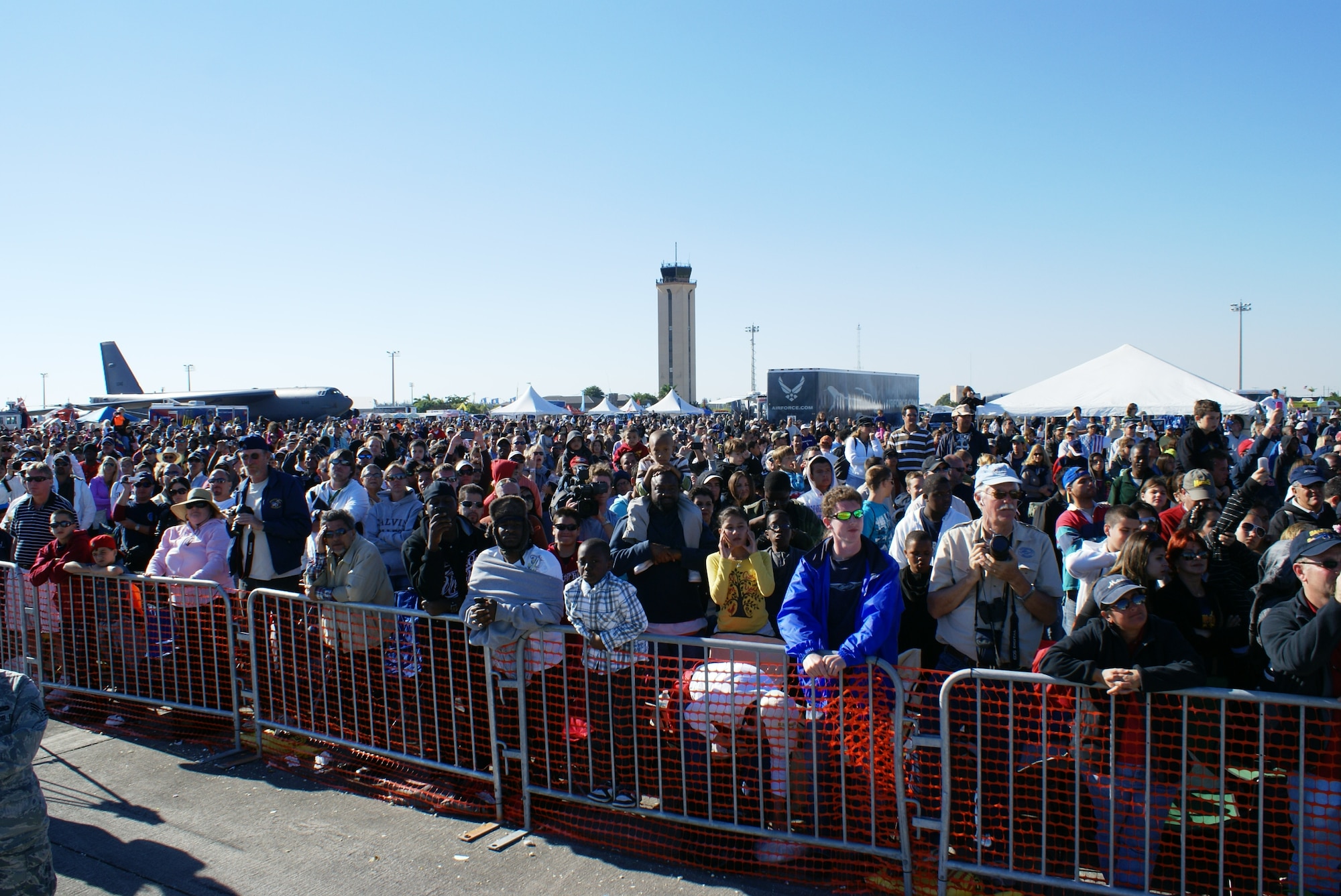Spectators during Homestead Air Reserve Base's 2010 air show, Wings Over Homestead. (U.S. Air Force photo/Staff Sgt. Lou Burton)