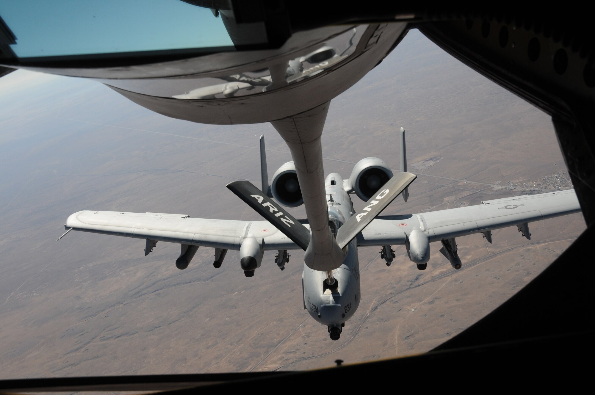 A KC-135 from the Arizona Air National Guard refuels an A-10 Thunderbolt II from the Idaho Air National Guard Nov. 7, 2012, en route to San Diego as part of a Joint Boss Lift with the Employer Support of the Guard and Reserve. (U.S. Air Force photo by Tech. Sgt. Susan Gladstein/Released)