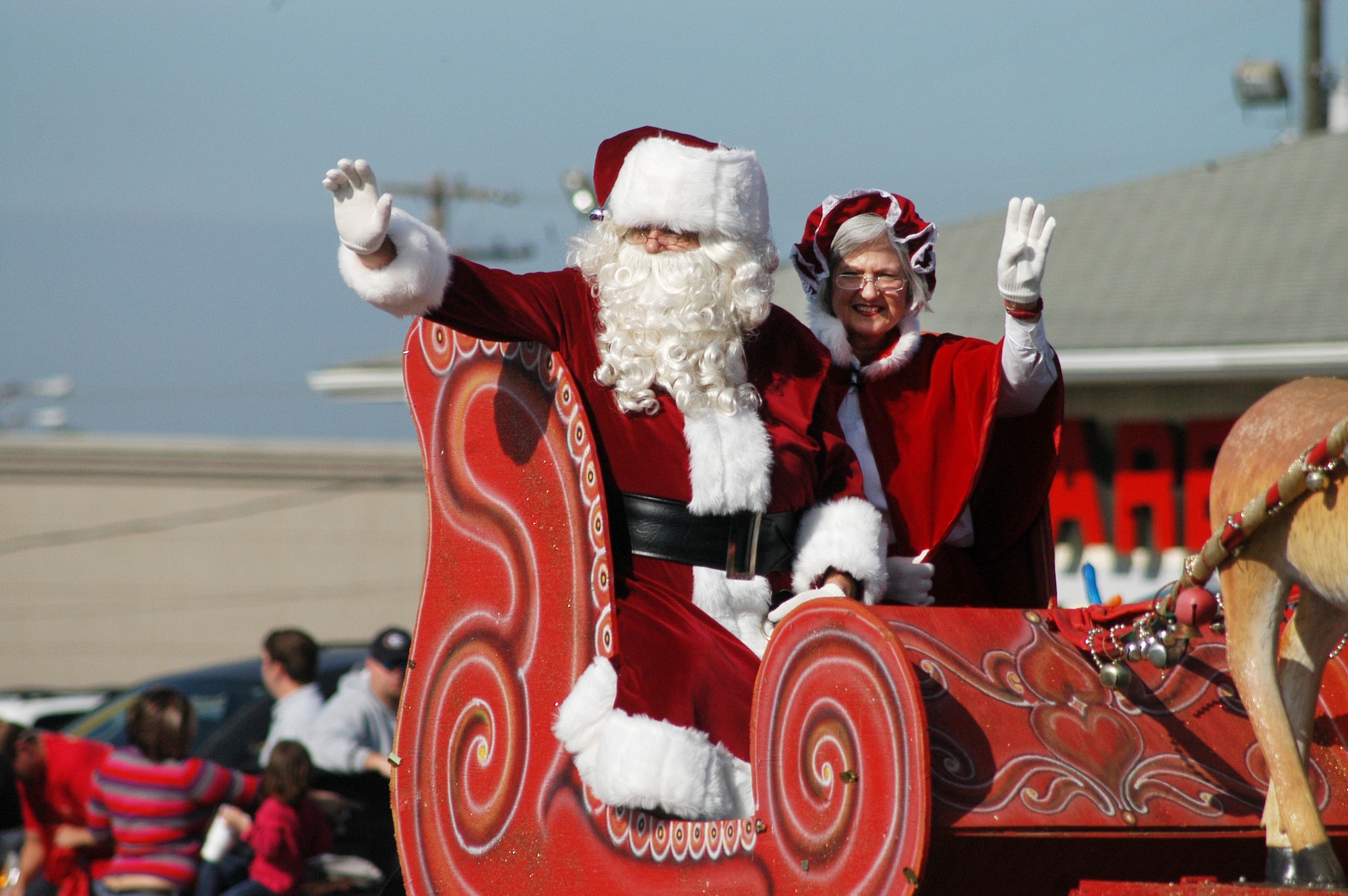 Santa and Mrs. Claus arrive at the 2012 Warner Robins Christmas Parade.  (U. S. Air Force photo/Sue Sapp)
