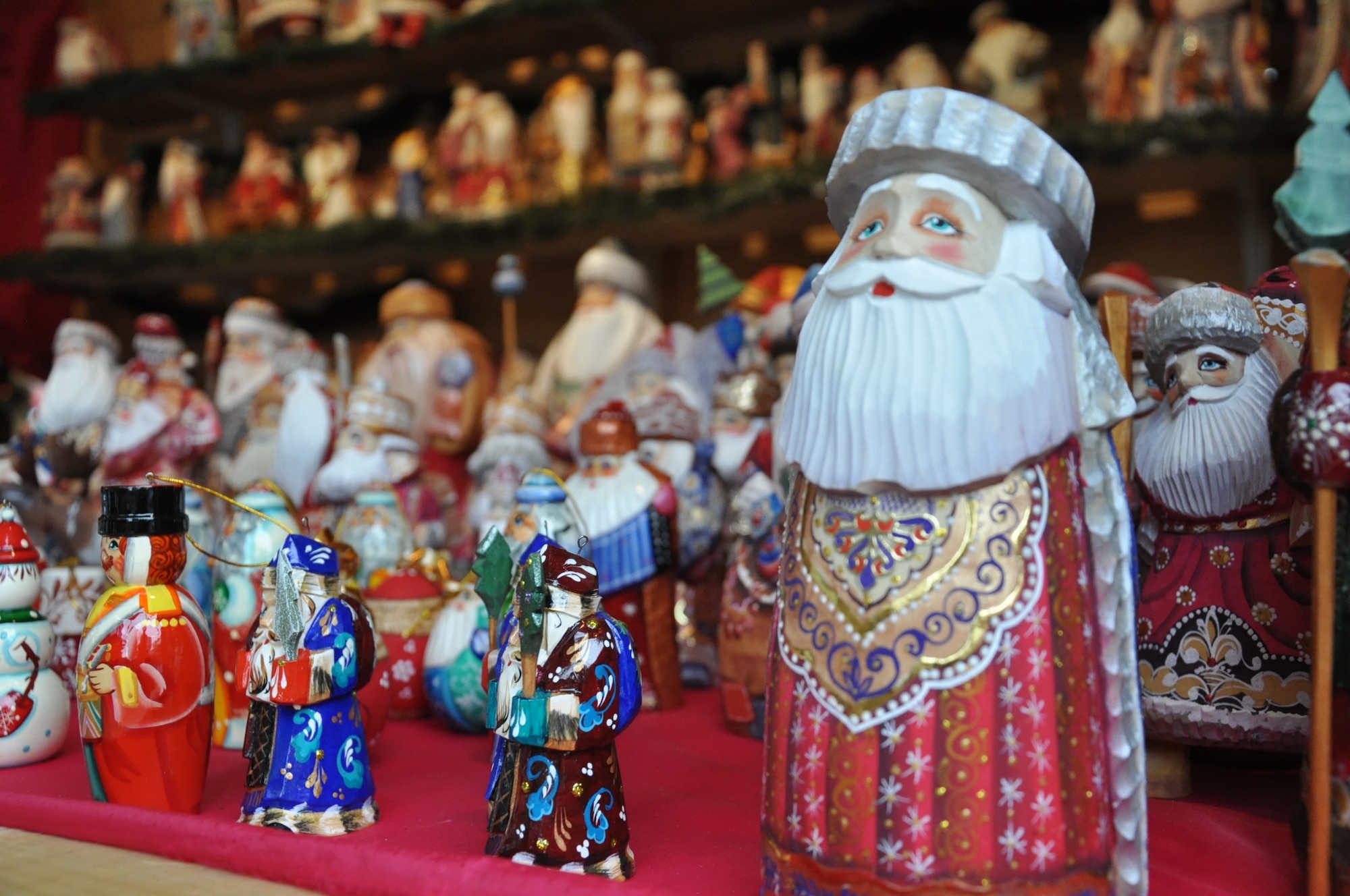 DENVER – Various trinkets, ornaments and decorations are available at the 12th annual Denver Christkindl Market in Skyline Park. The market, which is open through Dec. 22, offers an outdoor ice skating rink, traditional German food and drinks, and local and global artisans selling their wares. (U.S. Air Force photo by Staff Sgt. Kali L. Gradishar)