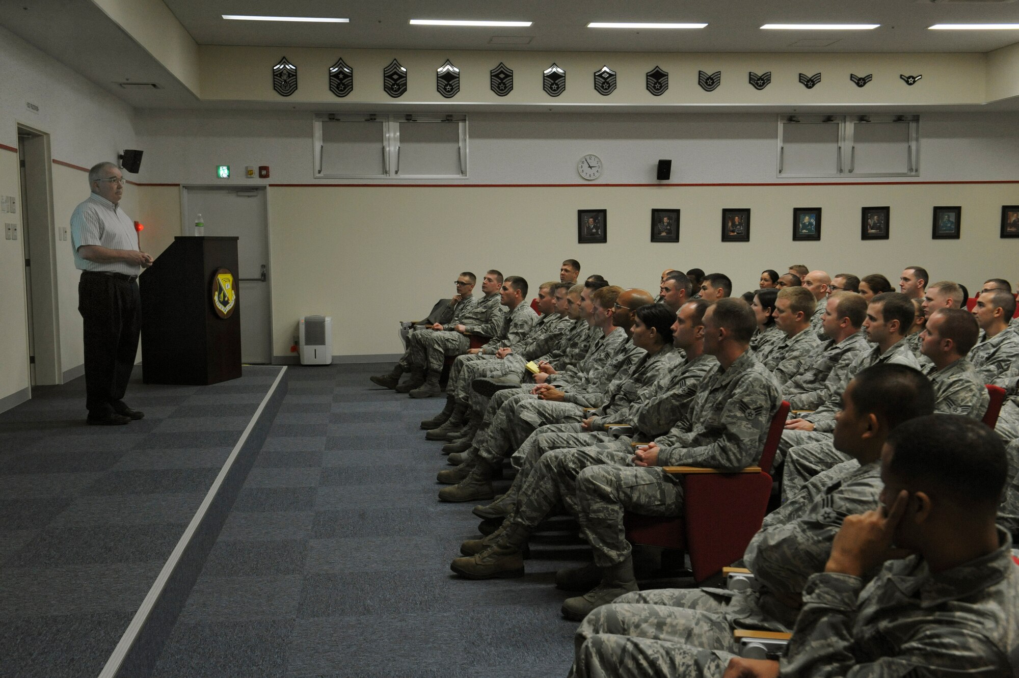 Free education offered by the University of Phoenix > Kadena Air Base