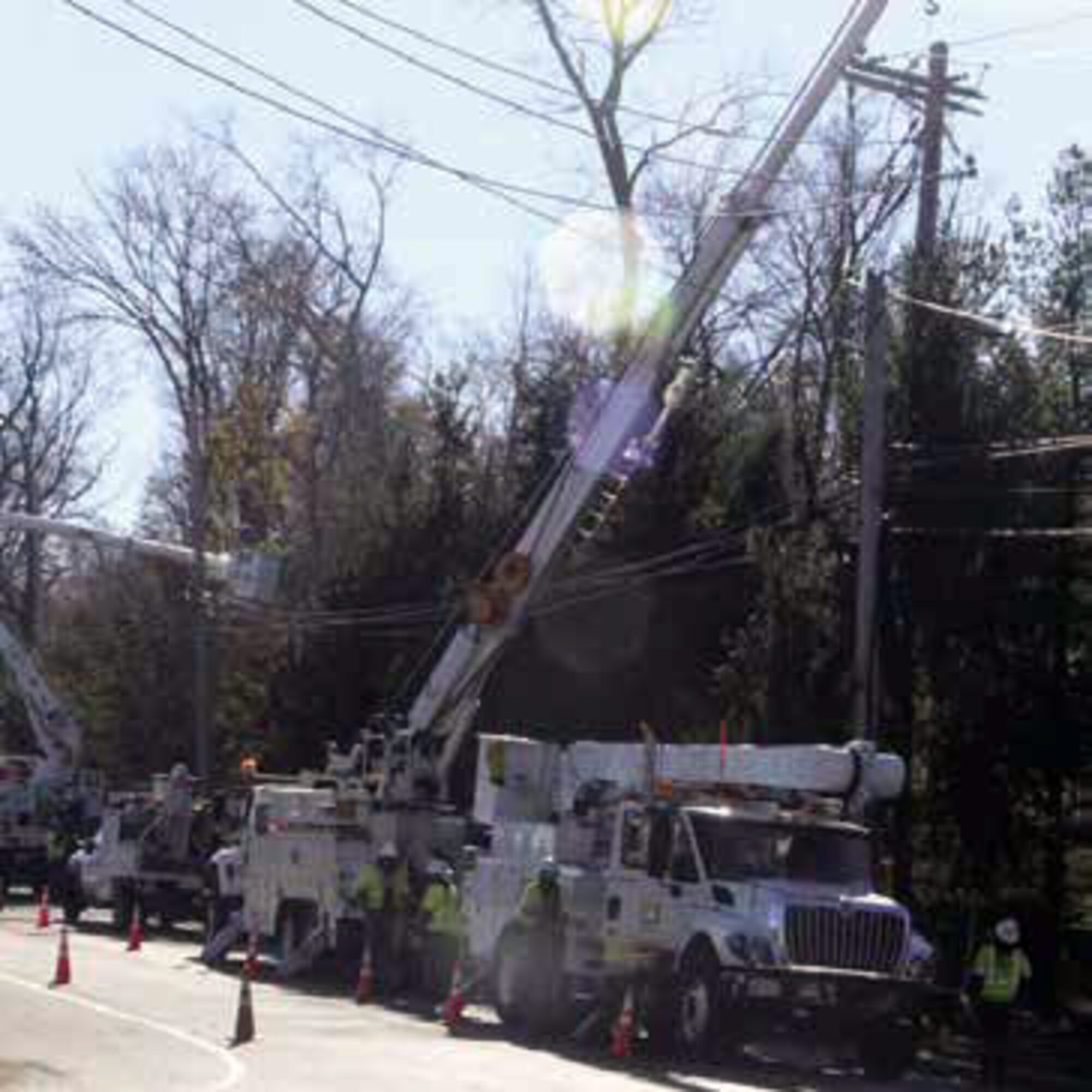 Southern California Edison deployed to the East Coast in support of Super-Storm Sandy restoration efforts during the first week of November 2012. For several weeks, SCE utility vehicles traveled throughout the disaster areas, repairing downed power lines and restoring electricity. (U.S. Air Force photo by Chief Master Sgt. James Wood)