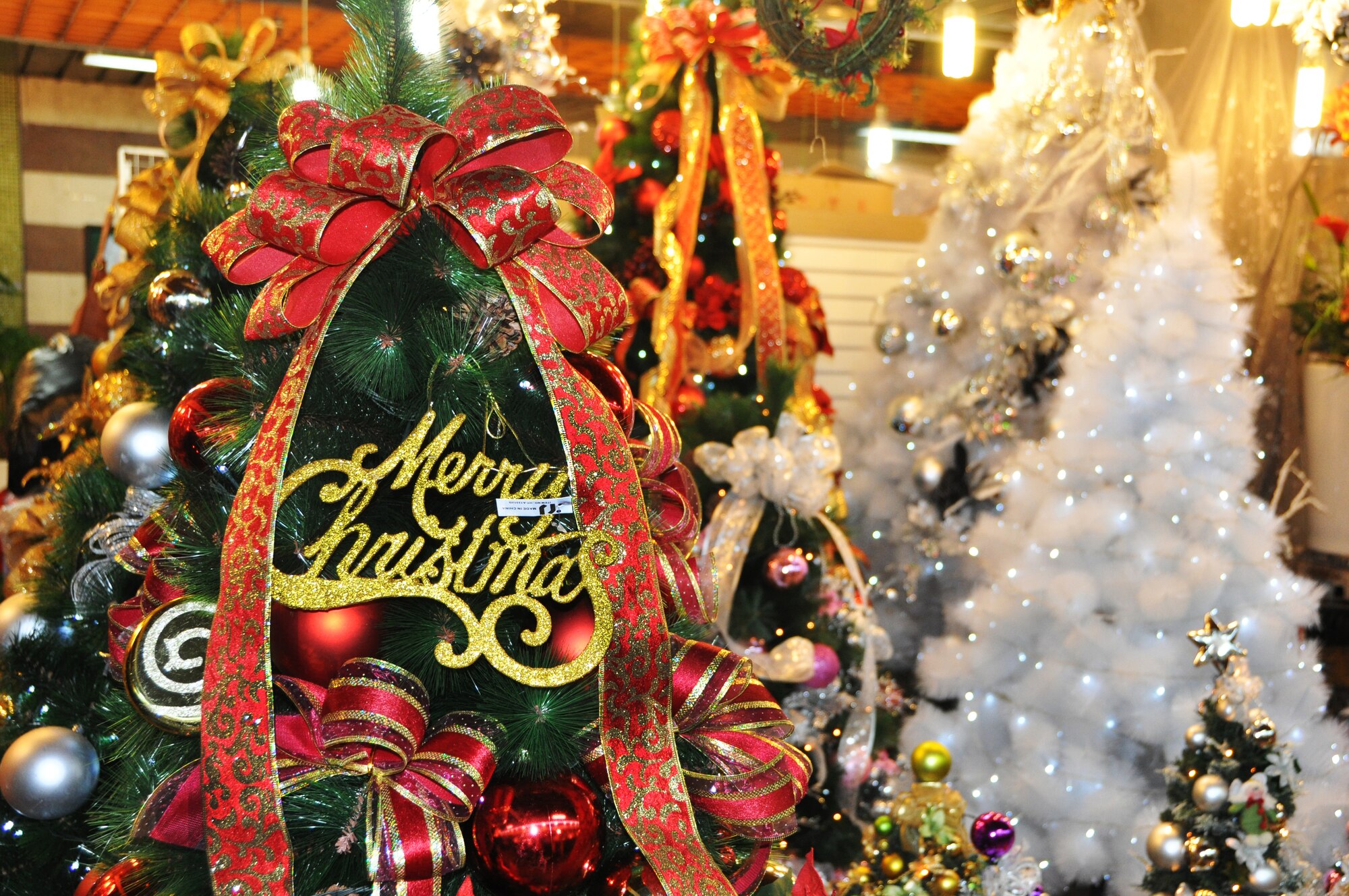 Vibrantly decorated Christmas trees are one of the many items available at the Holiday Shop, Flower Market at the Express Bus Terminal in Seoul, Republic of Korea. The trip to the shop is approximately an hour and a half from the Osan Air Base front gate. (U.S. Air Force photo/Senior Airman Kristina Overton)