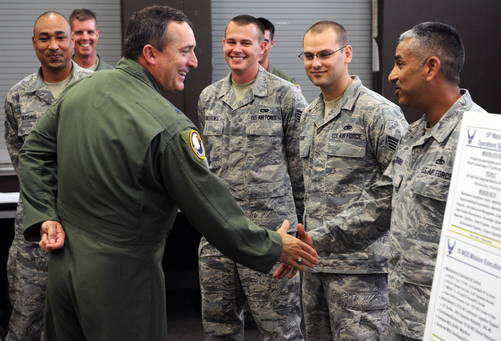 Lt. Gen. Stephen Mueller, Air Force Inspector General, speaks to Airmen from the 15th Maintenance Group at the combined maintenance facility Dec. 12 during a tour of 15th Wing units at Joint Base Pearl Harbor-Hickam, Hawaii. The IG reports to the Secretary and Chief of Staff of the Air Force on matters concerning Air Force effectiveness, efficiency, and the military discipline of active duty, Air Force Reserve and Air National Guard forces. The 15th MXG, in partnership with the Hawaii Air National Guard’s 154th Maintenance Group, care for a variety of aircraft including the C-17 Globemaster III, KC-135 Stratotanker, and F-22 Raptor. (U.S. Air Force photo by Staff Sgt. Nathan Allen)