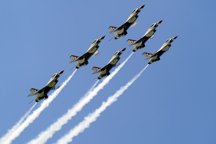 The USAF Thunderbirds on May 8, 2011 in Smyrna, TN.  (U.S. Air Force photo/Staff Sgt Richard Rose Jr)