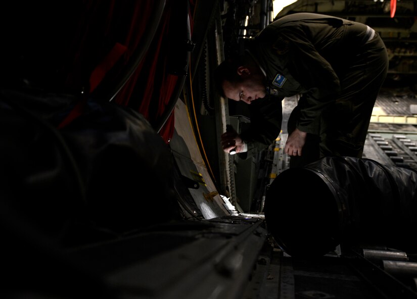 C130 aircrews support remote radar sites > Joint Base Elmendorf