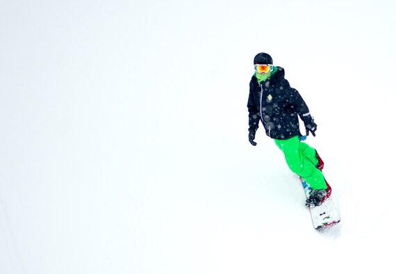 HAKUBA, Japan – A Yokota snowboarder slides down the green slope at Hakuba Ski and Snowboard Resort on Dec. 12, 2012. By signing up with Outdoor Recreation, Yokota skiers and snowboarders have access to dozens of resorts all over Japan. (U.S. Air Force photo by Staff Sgt. Chad C. Strohmeyer)