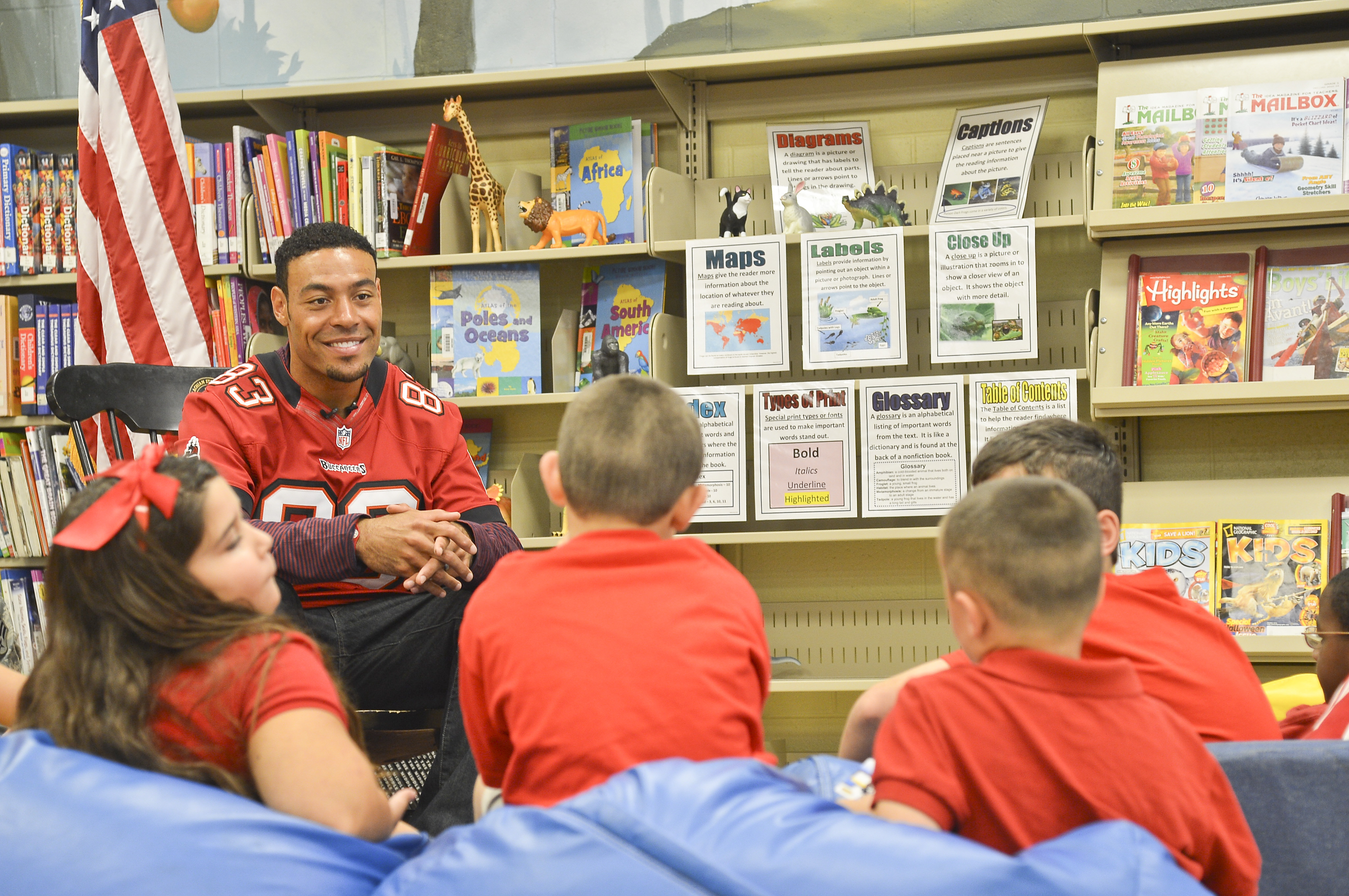 Buccaneers player visits MacDill