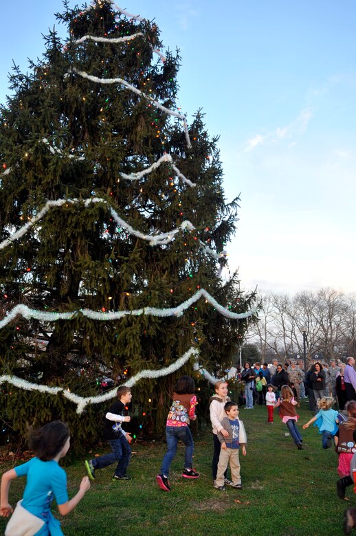 Holiday Tree and Menorah Lighting > Joint Base McGuireDixLakehurst > News