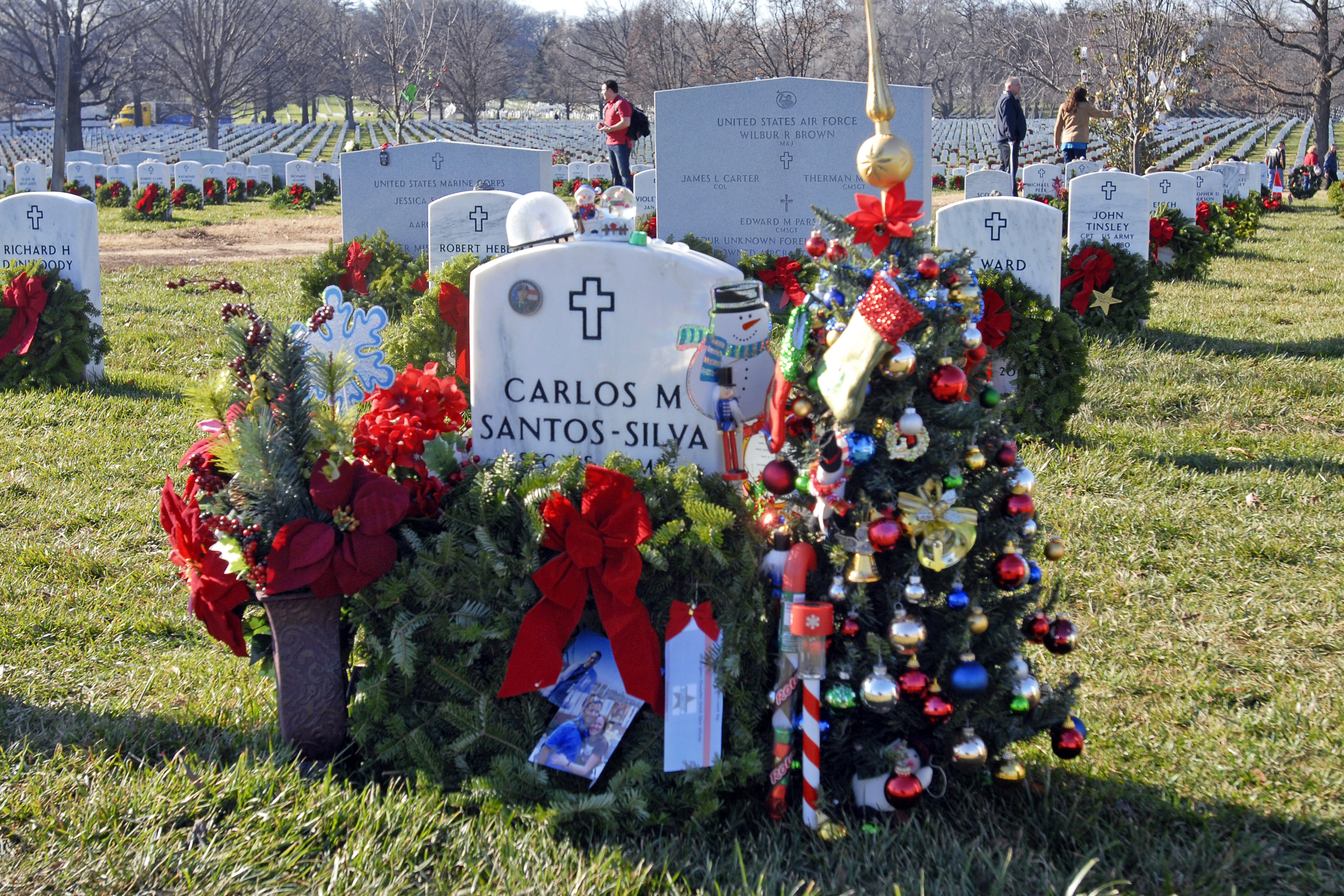 Christmas Tree For Grave Site Best Decorations