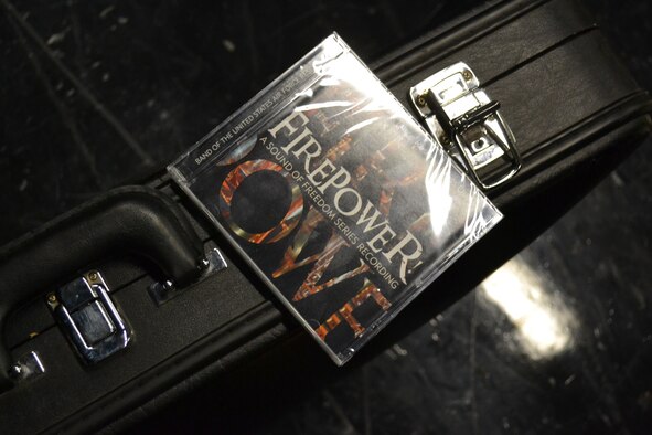 The Band of the U.S. Air Force Reserve hosted a music clinic for young musicians at North Cobb High School Dec. 12, 2012 during their holiday tour throughout Georgia. The clinic provided students with different performance and delivery techniques, ways to listen while rehearsing a piece in a small group, and the requirements for being an Air Force musician. (U.S. Air Force photo/Chandra Brown)