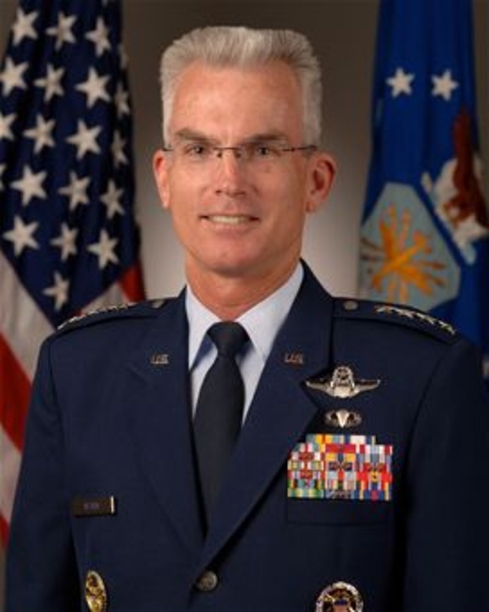 Gen. Paul Selva, 60th Air Mobility Command commander. (U.S. Air Force photo)