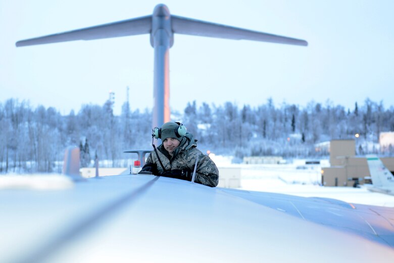 Commander Issues Cold Weather Uniform Guidance Joint Base
