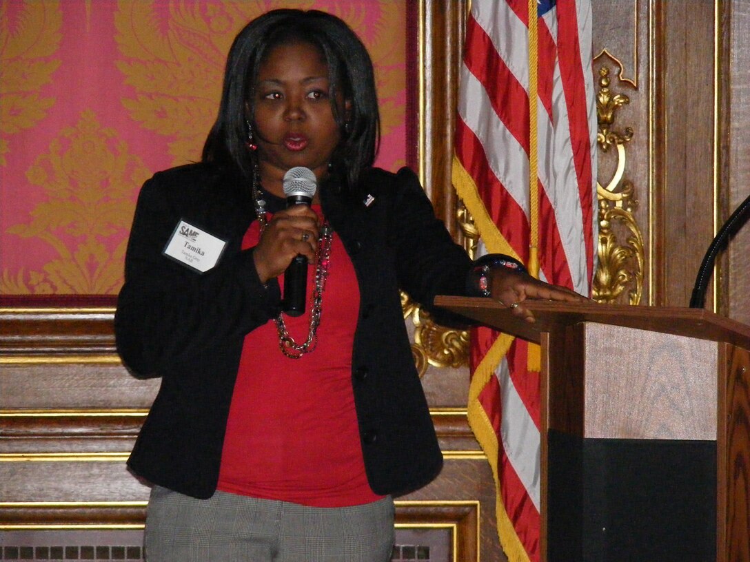 Tamika Gray, deputy commander for small business, briefs on how to improve proposal submissions.  
