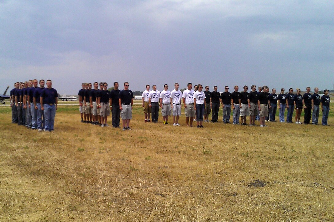 More than 85 men and women took the oath of enlistment at the 2012 Sioux Falls Airshow during a swear-in ceremony July 21-22. Sixteen enlisted into the Marine Corps out of Recruiting Station Twin Cities' Sioux Falls, S.D., office.