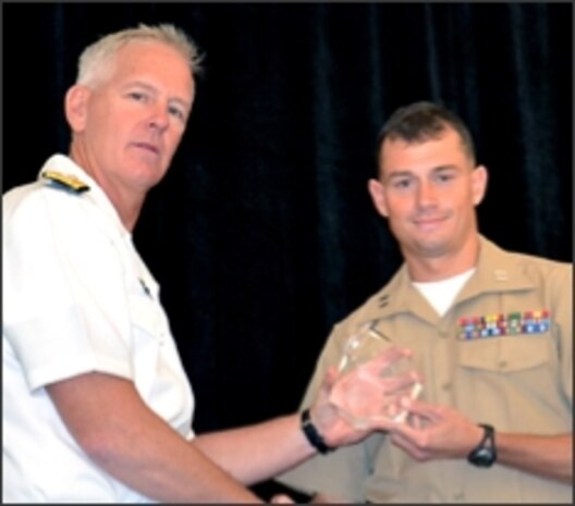 Capt Regan receives award