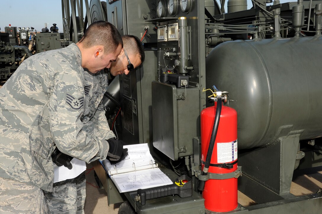 Airmen prepare to begin a refueling equipment exercise Jan. 31, 2012 during the new Fuels Operational Readiness Capability Equipment (FORCE) training course taught by the 364th Training Squadron at Sheppard Air Force Base, Texas.  FORCE training looks at the fuels equipment of the future currently only being used in deployed locations. (U.S. Air Force photo/Frank Carter)