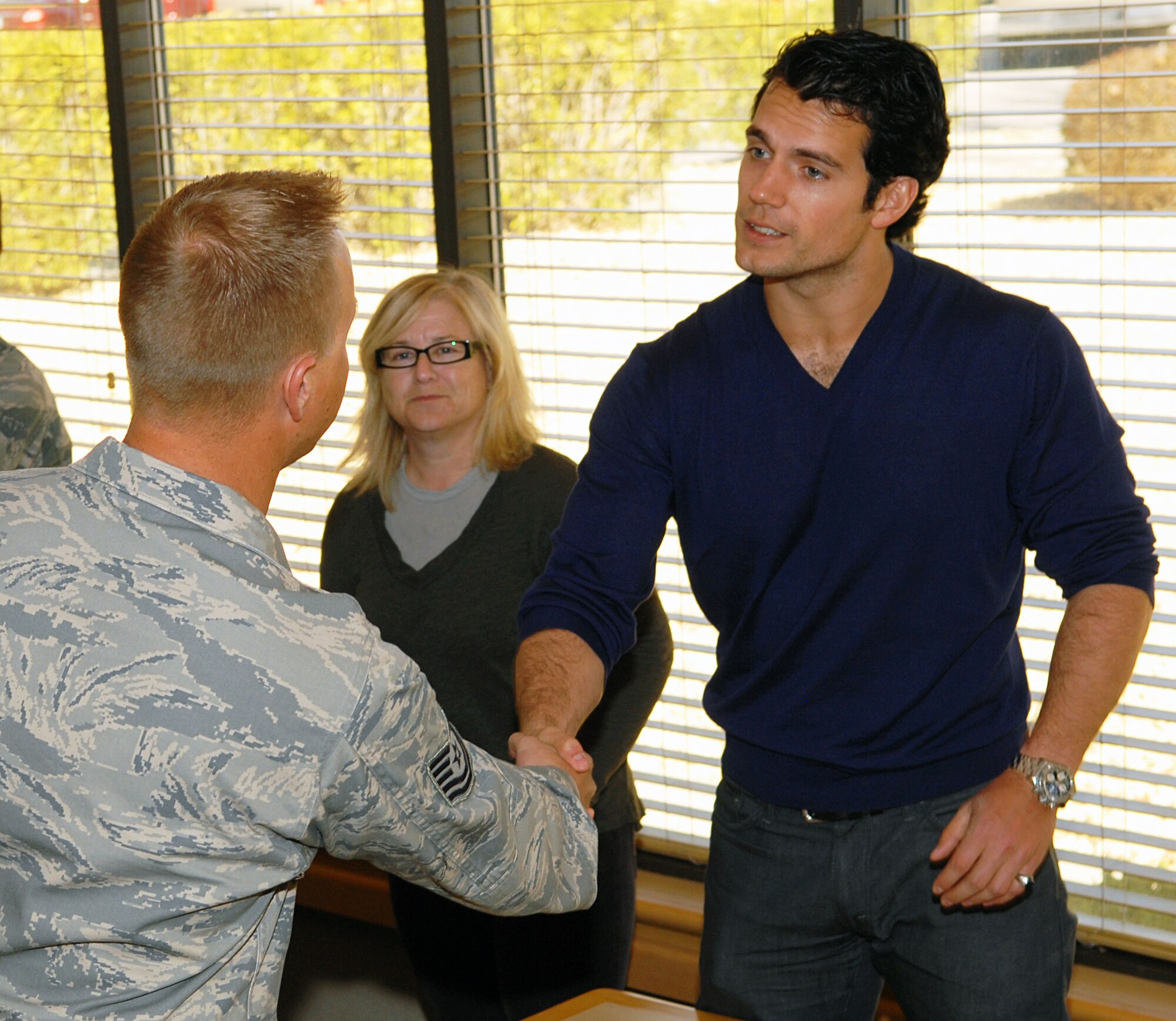 Man of Steel, Henry Cavill, meets Warrior Airmen at the Joshua Tree Dining Facility here at Edwards Air Force Base, Calif. Jan. 31. (U.S. Air Force Photo by Laura Mowry) 