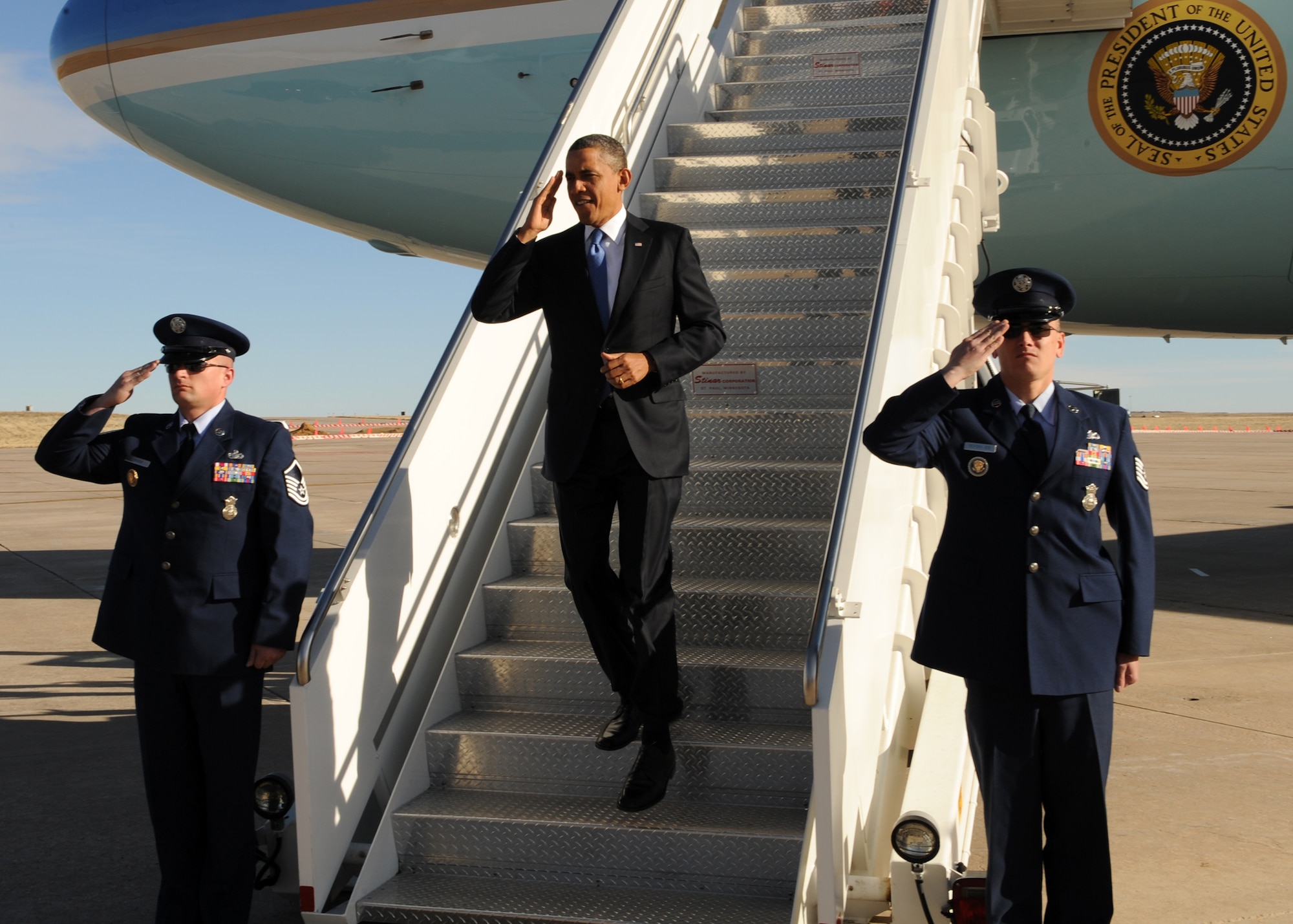 BUCKLEY AIR FORCE BASE, Colo. -- President Barack Obama,visits Buckley Air Force Base,Jan. 26, 2012. The president arrived at Buckley for a press conference on clean energy programs. (U.S. Air Force photo by Senior Airman Marcy Glass)
