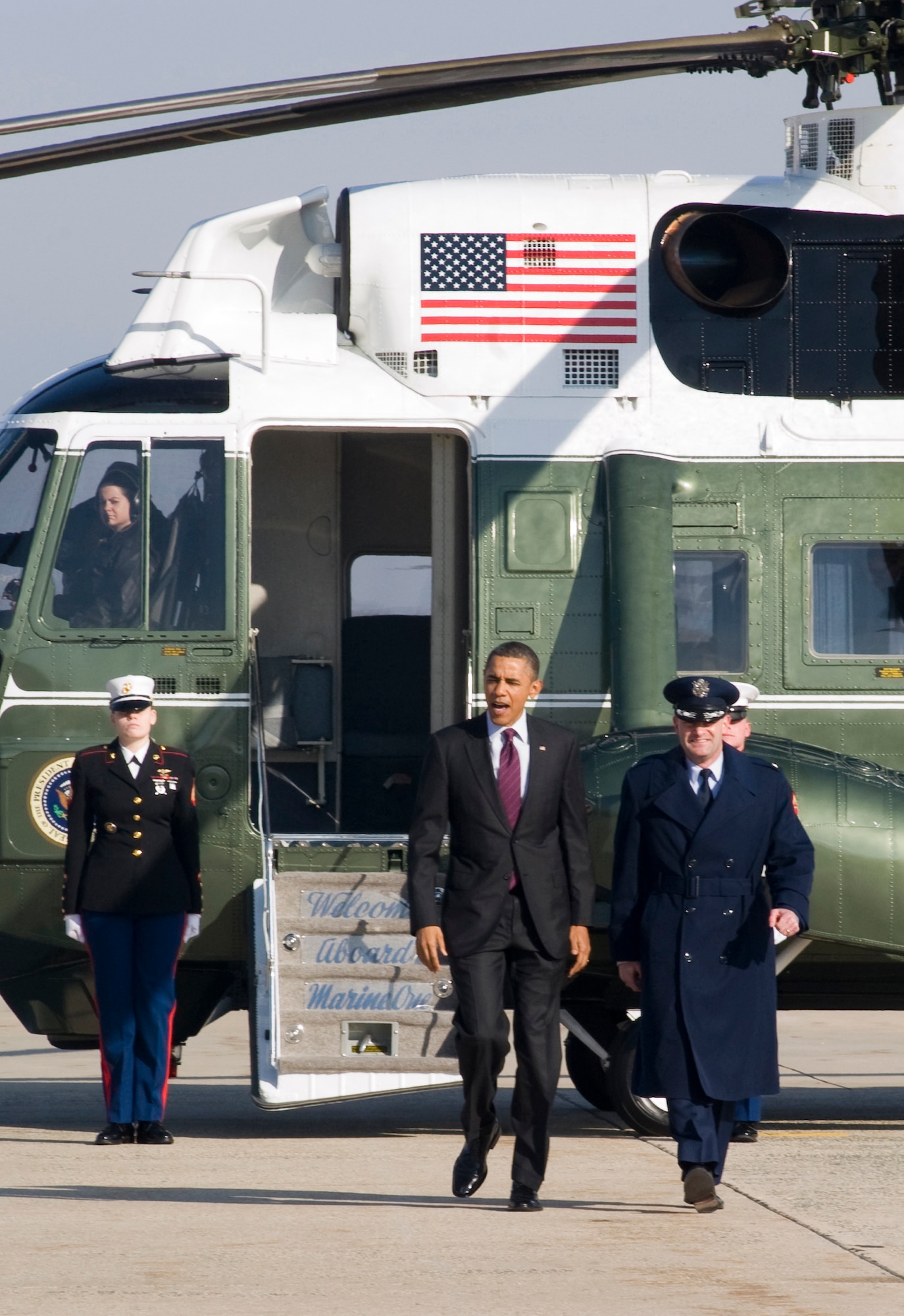 Col. Ken Rizer, 11th Wing/Joint Base Andrews commander, escorts President Barack Obama to Air Force One during an outbound mission here Jan. 25. The 89th Airlift Wing Special Air Mission Passenger (SAMPAX) element is the only one of its kind in the Air Force. SAMPAX is responsible for coordinating ground operations for aircraft transporting the President and Vice President and U.S. and foreign heads of state. (Photo/Bobby Jones)aircraft during a presidential-level mission here Jan. 25. (Photo/Bobby Jones)