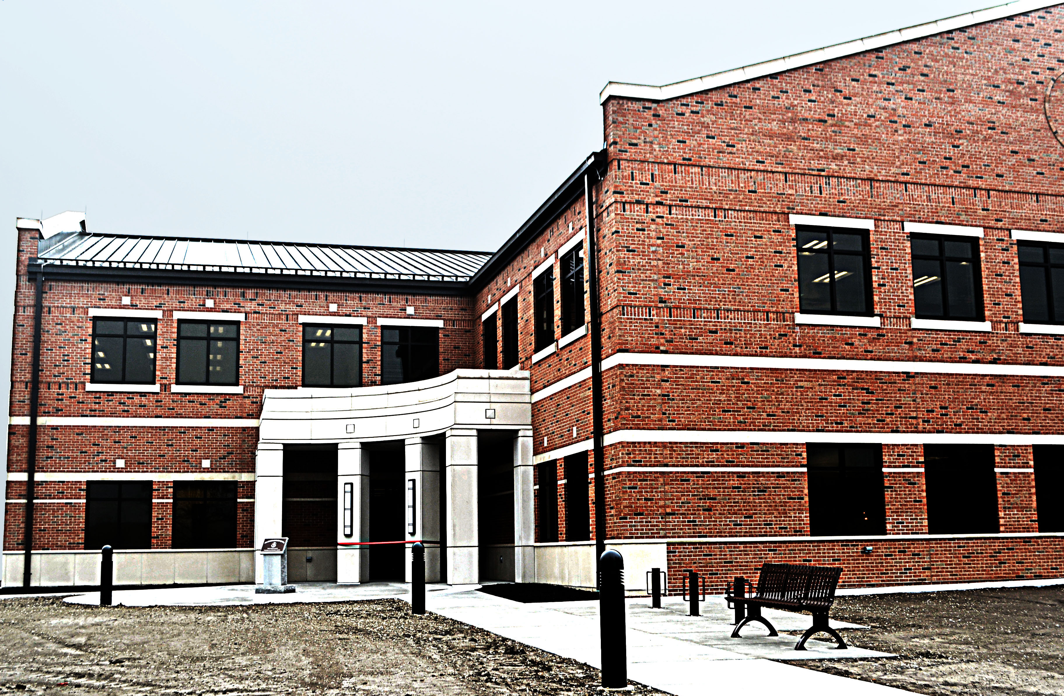 Scott opens new 7.4M aeromedical evacuation building > Scott Air Force