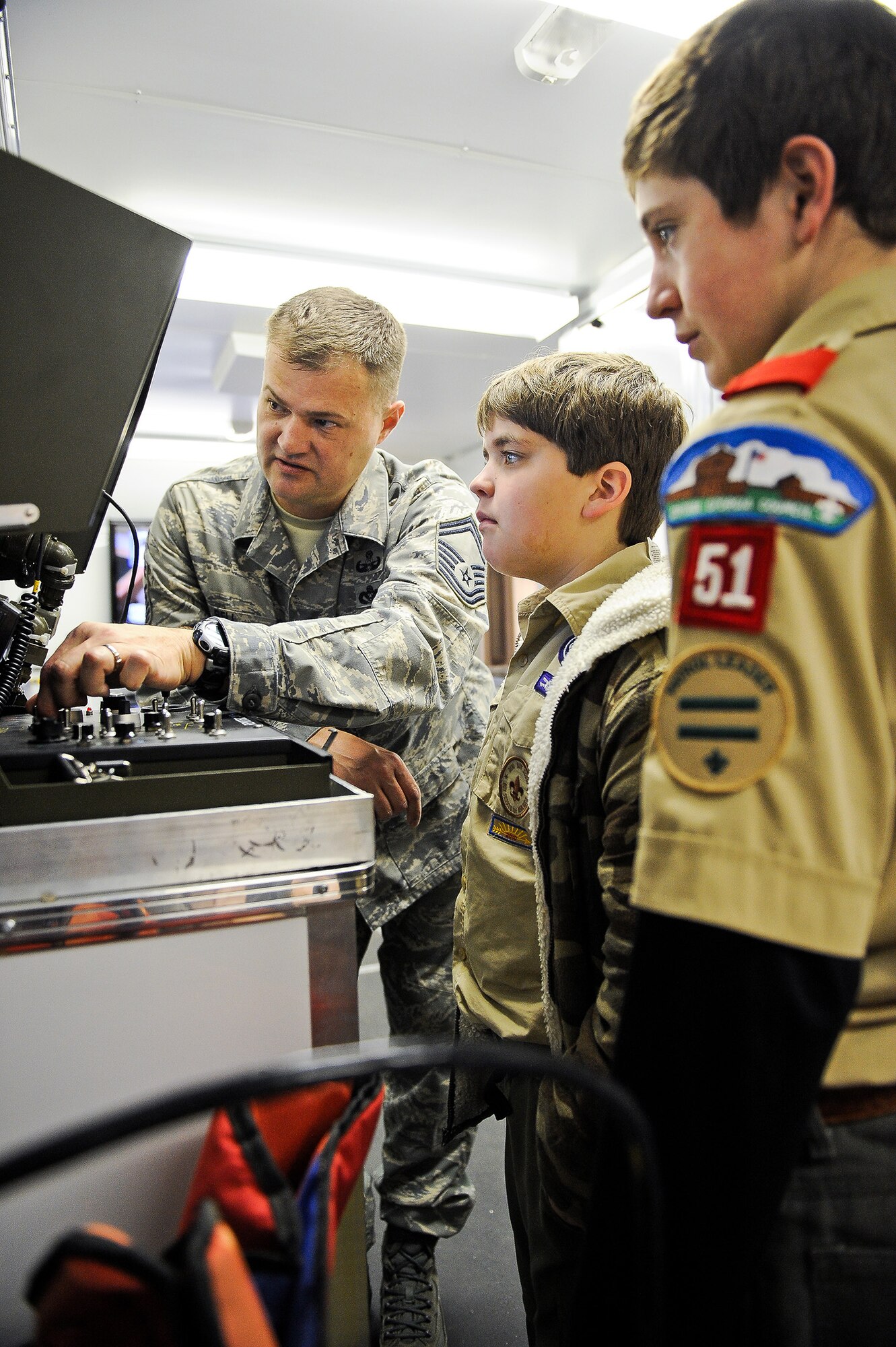 Air National Guard Senior Master Sgt. John Bell, 116th Civil Engineering Squadron explosive ordnance technician (EOD) demonstrates the Remote Ordnance Neutralization System to Boy Scouts at Robins Air Force Base, Ga., Jan. 22, 2012.  Troop 51 from Forsyth, Ga., visited the 116th EOD unit during a field trip to Robins Air Force Base. (National Guard photo by Master Sgt. Roger Parsons/Released)