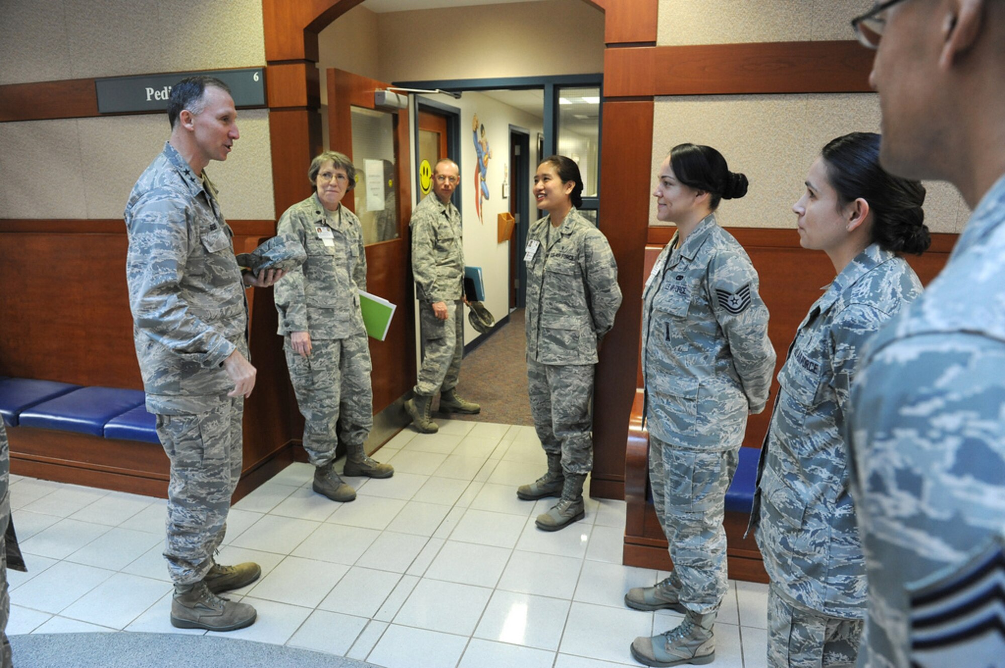 Maj. Gen. Bill Bender, US Air Force Expeditionary Center commander, meets with
Airmen from the 87th Medical Group during a tour of the 87th Air Base Wing
Feb. 7 here. Bender received an in-depth look into what the 87th ABW does and experienced firsthand what the talented men and women of this
wing accomplish. (U.S. Air Force photo by Russ Meseroll/Released)
