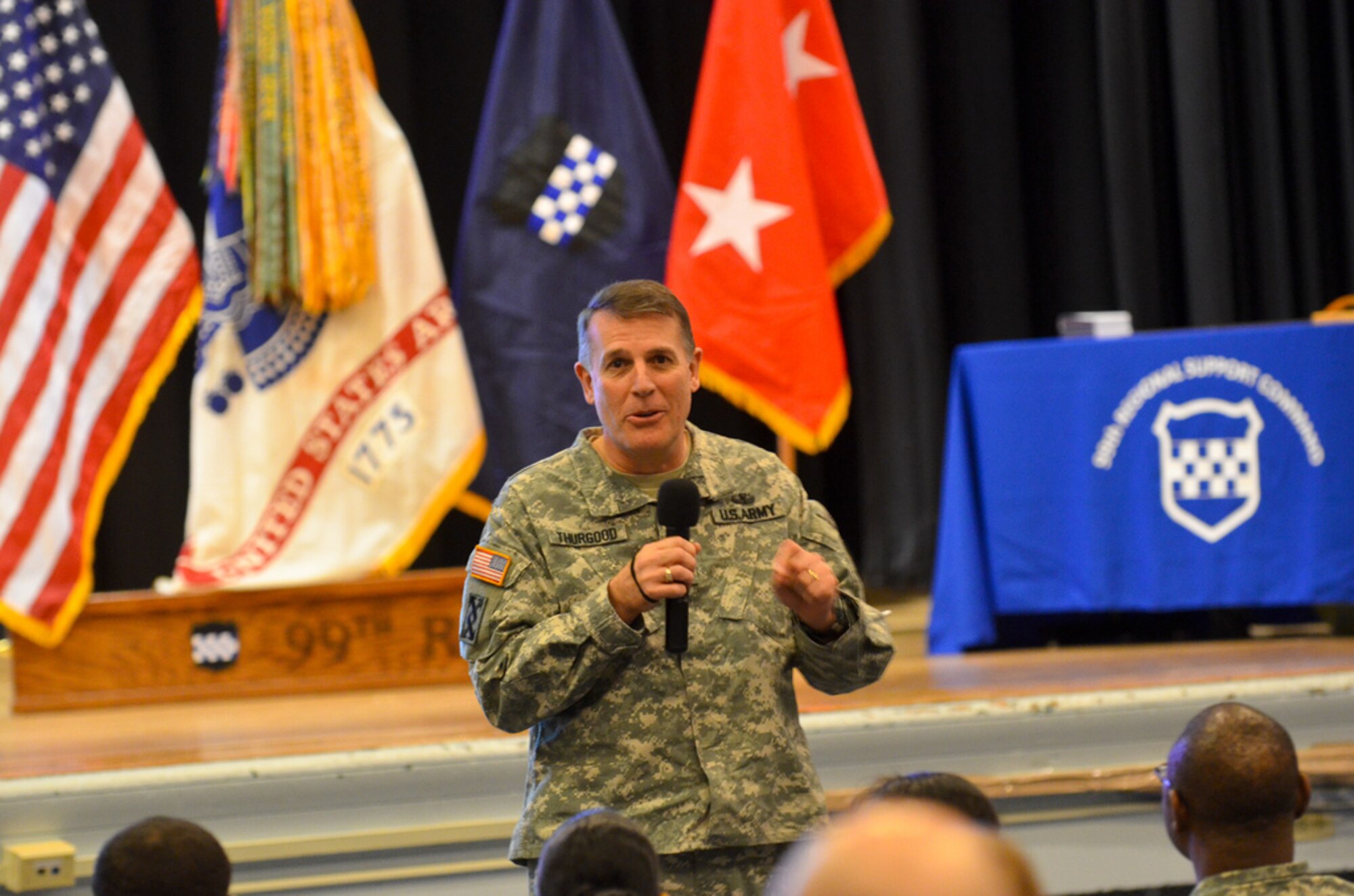 Maj. Gen. Keith L. Thurgood, deputy commanding general (support)/chief of
staff, United States Army Reserve, speaks to Soldiers and civilians of the
99th Regional Support Command during a visit to Joint Base
McGuire-Dix-Lakehurst, N.J., Feb. 7. Thurgood met with Army Reserve units
across Joint Base MDL during his two-day visit. (U.S. Army Photo by Sgt. 1st
Class Alyn-Michael Macleod/Released)