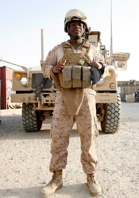 Mentor team corpsman trains Afghan medics in Lashkar Gah > II Marine ...