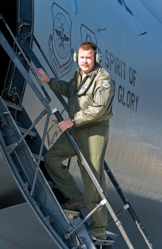 Brig. Gen. Mark A. Kyle, commander of the 4th Air Force, Air Force Reserve Command, March Air Reserve Base, Calif., visits wing leadership and assigned personnel of the 512th Airlift Wing Feb. 9-10, 2012, at the Dover Air Force Base, Del. During his visit,the general flew on a C-5M, held an Air Reserve Technician Call at the base theater, and received a briefing by aircraft maintenance supervision in the isochronal inspection hangar. (U.S. Air Force photo/Roland Balik)