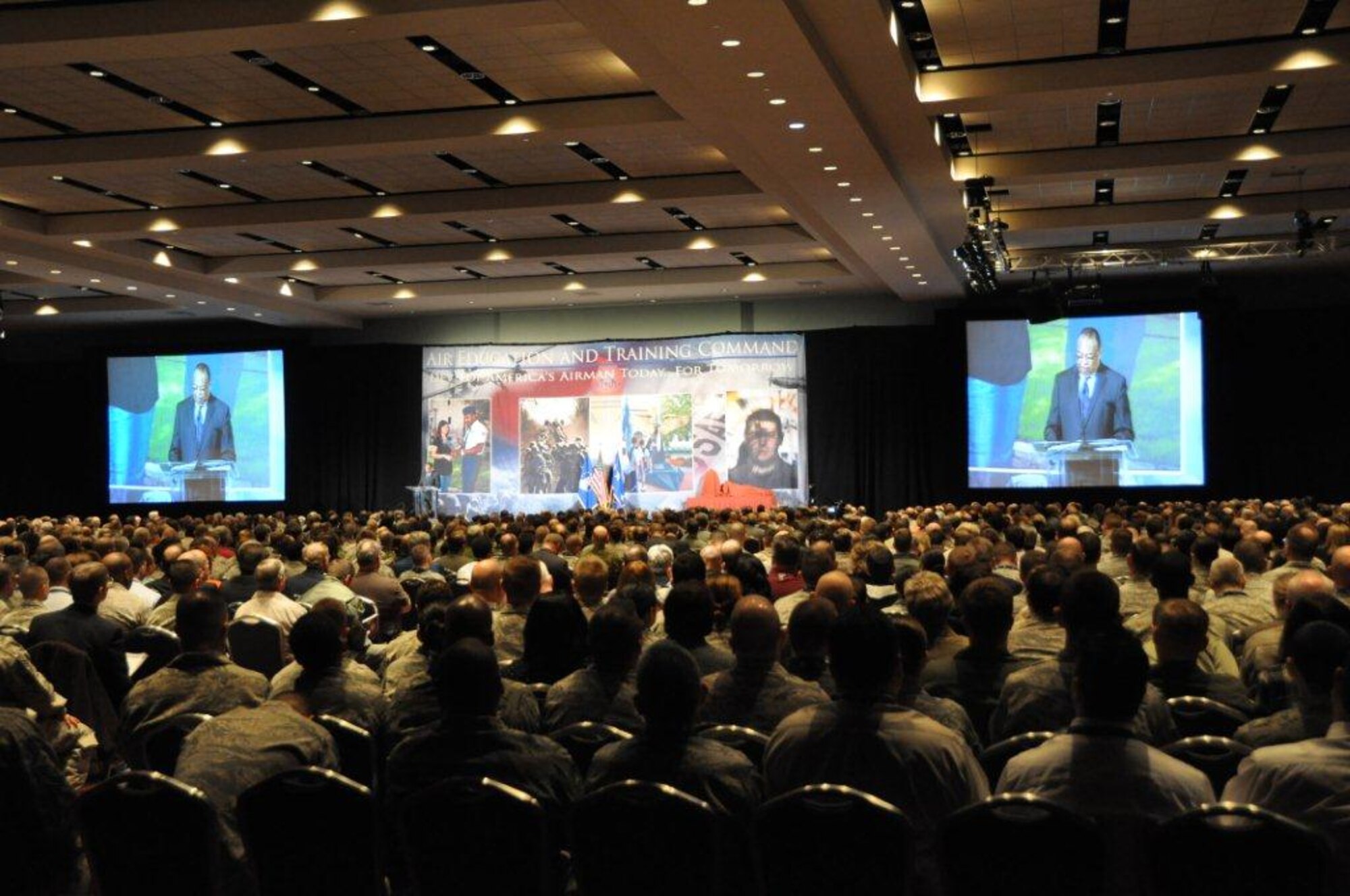 More than 4,000 Air Education and Training Command members attended the 2012
AETC Symposium Jan. 12 at the Henry B. Gonzalez Convention Center, San
Antonio, Texas. (U.S. Air Force Photo by Airman 1st Class Christopher Reel)
