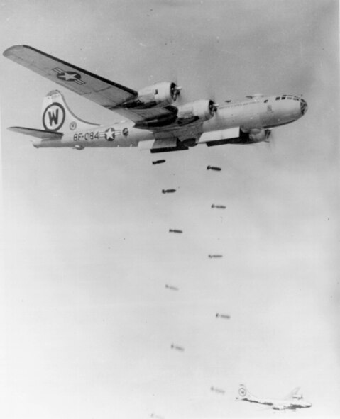 A 92nd Bombardment Wing B-29 drops its bombs on North Korean enemy troop concentrations in 1950. The 92nd’s efforts enabled the U.S. 8th Army to break out of the Pusan Perimeter and rapidly advance to Seoul. The 92nd BW is the legacy unit of the 92nd Air Refueling Wing now at Fairchild Air Force Base, Wash. (Courtesy photo) 