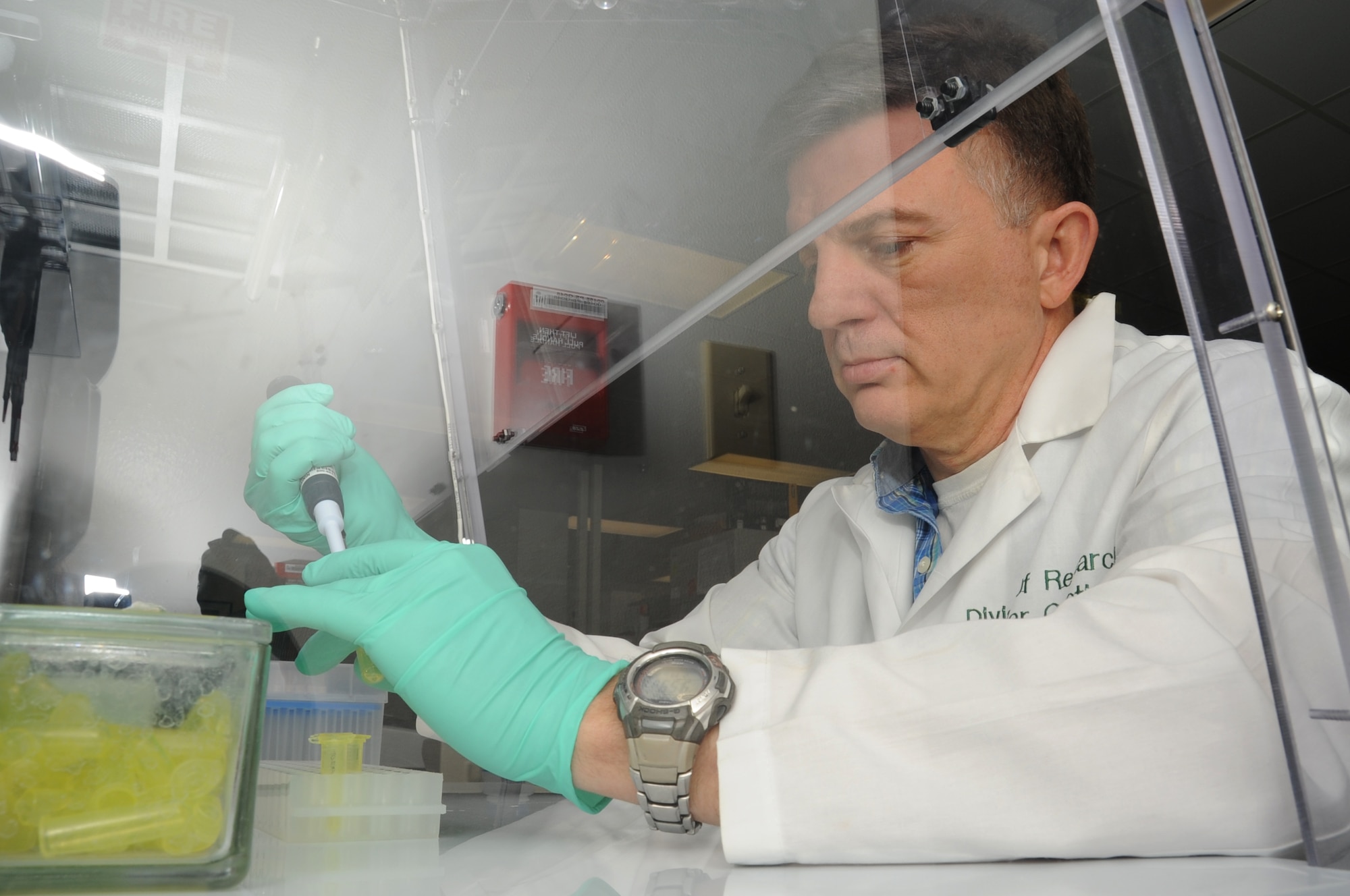 Mike Hart, 81st Medical Operations Squadron molecular genetics technologist, prepares samples to do real time polymerase chain reaction testing at 81st Medical Group's genetics center, Keesler Air Force Base, Miss., Feb. 17, 2012.  (U.S. Air Force photo by Kemberly Groue)