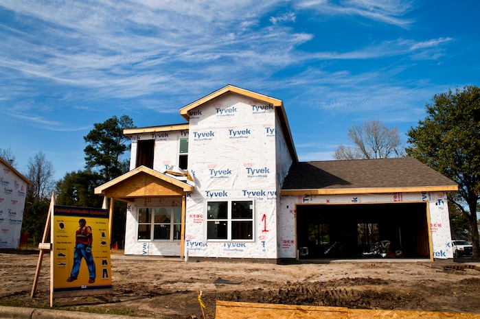 (U.S. Air Force photo / Airman 1st Class George Goslin)