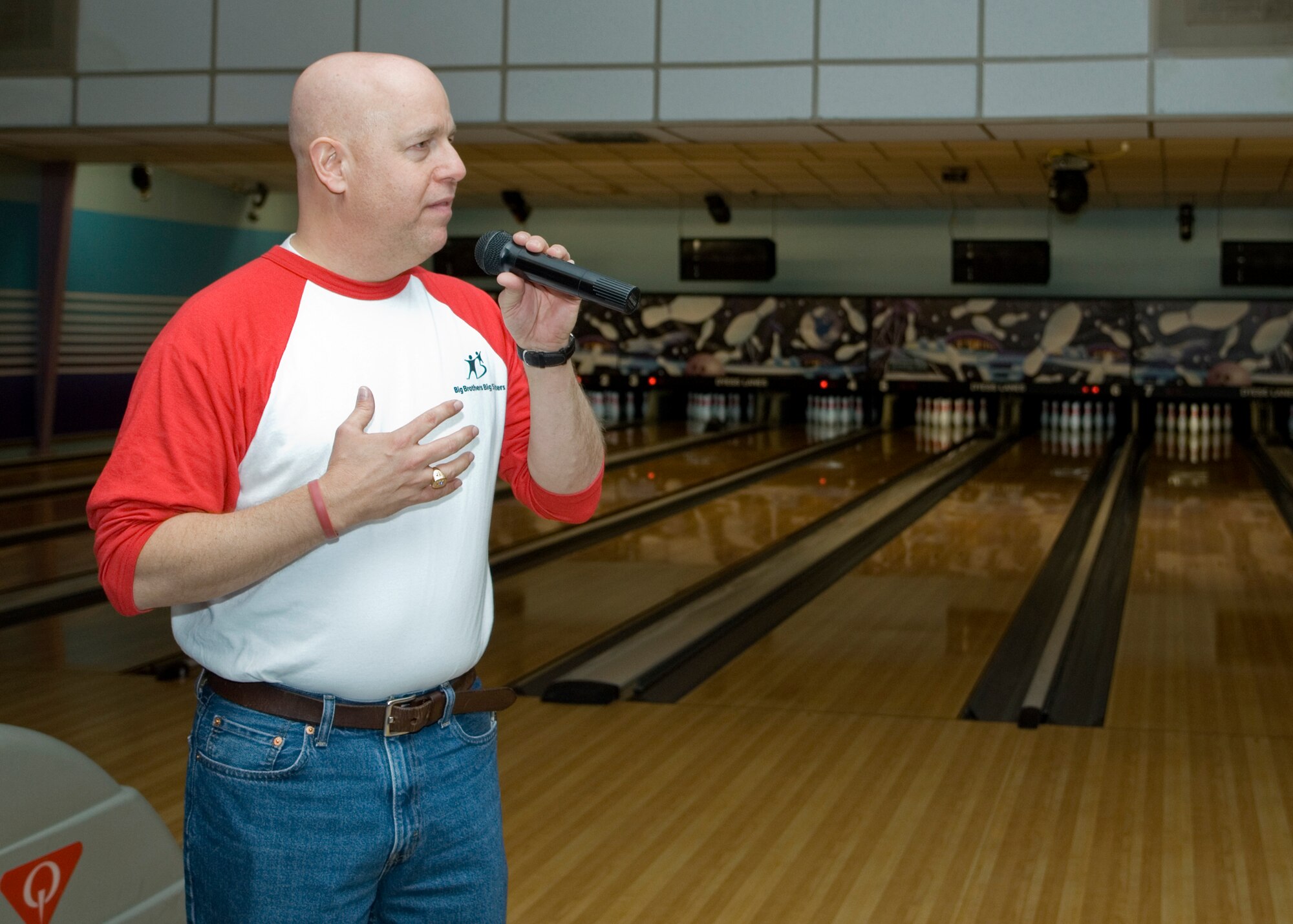 Dyess Airmen bowl for Abilene children > Dyess Air Force Base > News
