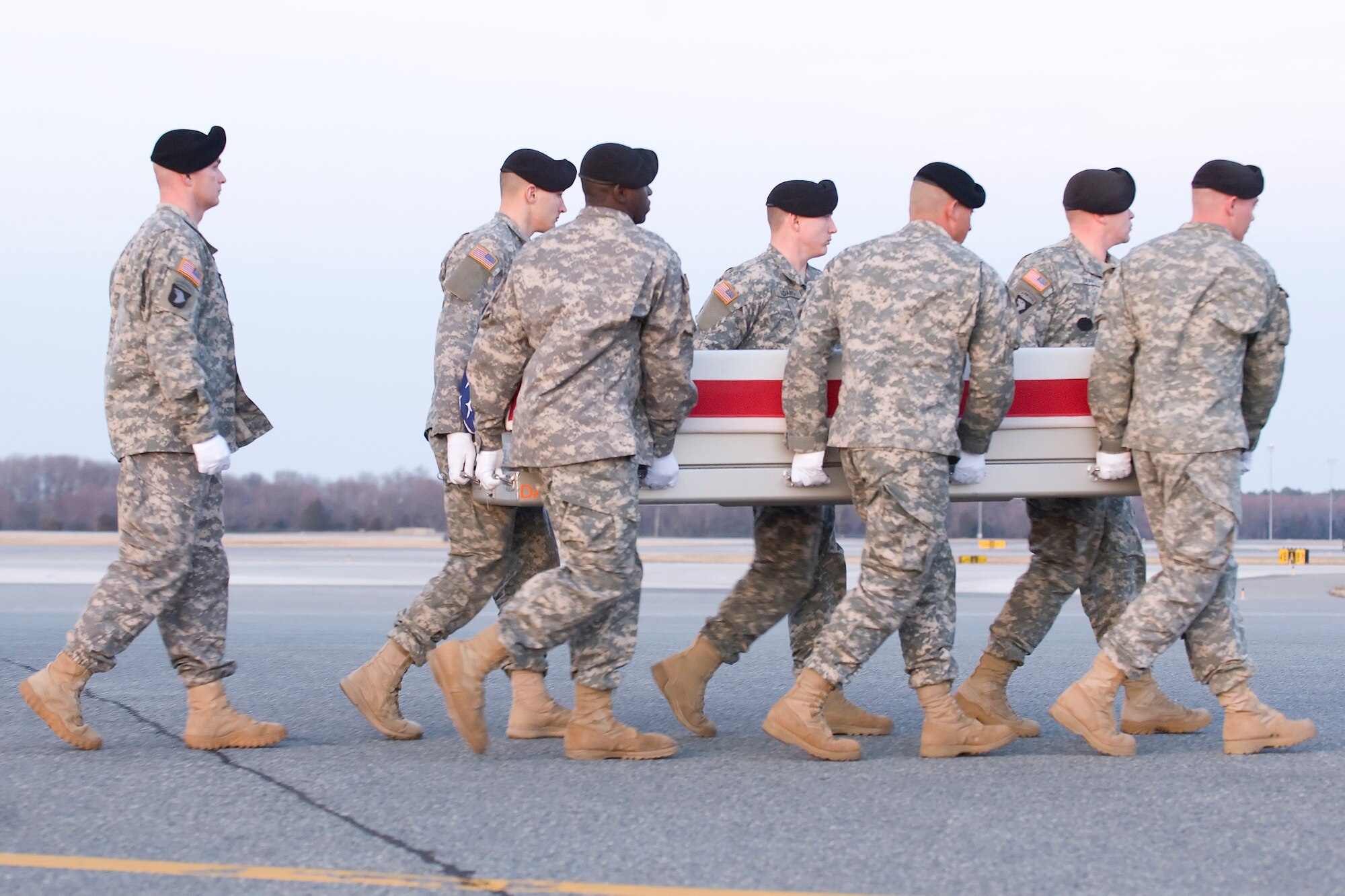 A U.S. Army carry team transfers the remains of Army Maj. Robert J. Marchanti II of Baltimore, Md., at Dover Air Force Base, Del., Feb. 27, 2012. Marchanti was assigned to the 1st Battalion, 29th Infantry Division Security Partnering Team of the Maryland Army National Guard, Baltimore, Md. (U.S. Air Force photo/Adrian R. Rowan)
