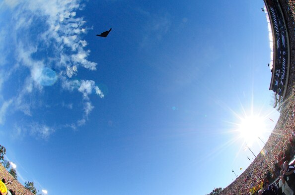 PASADENA, Calif. - The B-2 bomber The Spirit of America performs a flyover at the 98th Rose Bowl in Pasadena, Calif., Jan. 2. The Pasadena Tournament of Roses Association was the organizer of the game and dedicated the game in honor of all wounded military personnel. (U.S. Air Force photo/Jennifer Greene)