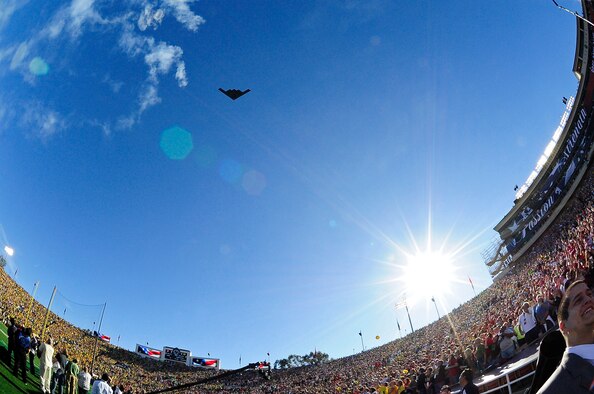PASADENA, Calif. - The B-2 bomber The Spirit of America performs a flyover at the 98th Rose Bowl in Pasadena, Calif., Jan. 2. The Pasadena Tournament of Roses Association was the organizer of the game and dedicated the game in honor of all wounded military personnel. (U.S. Air Force photo/Jennifer Greene)