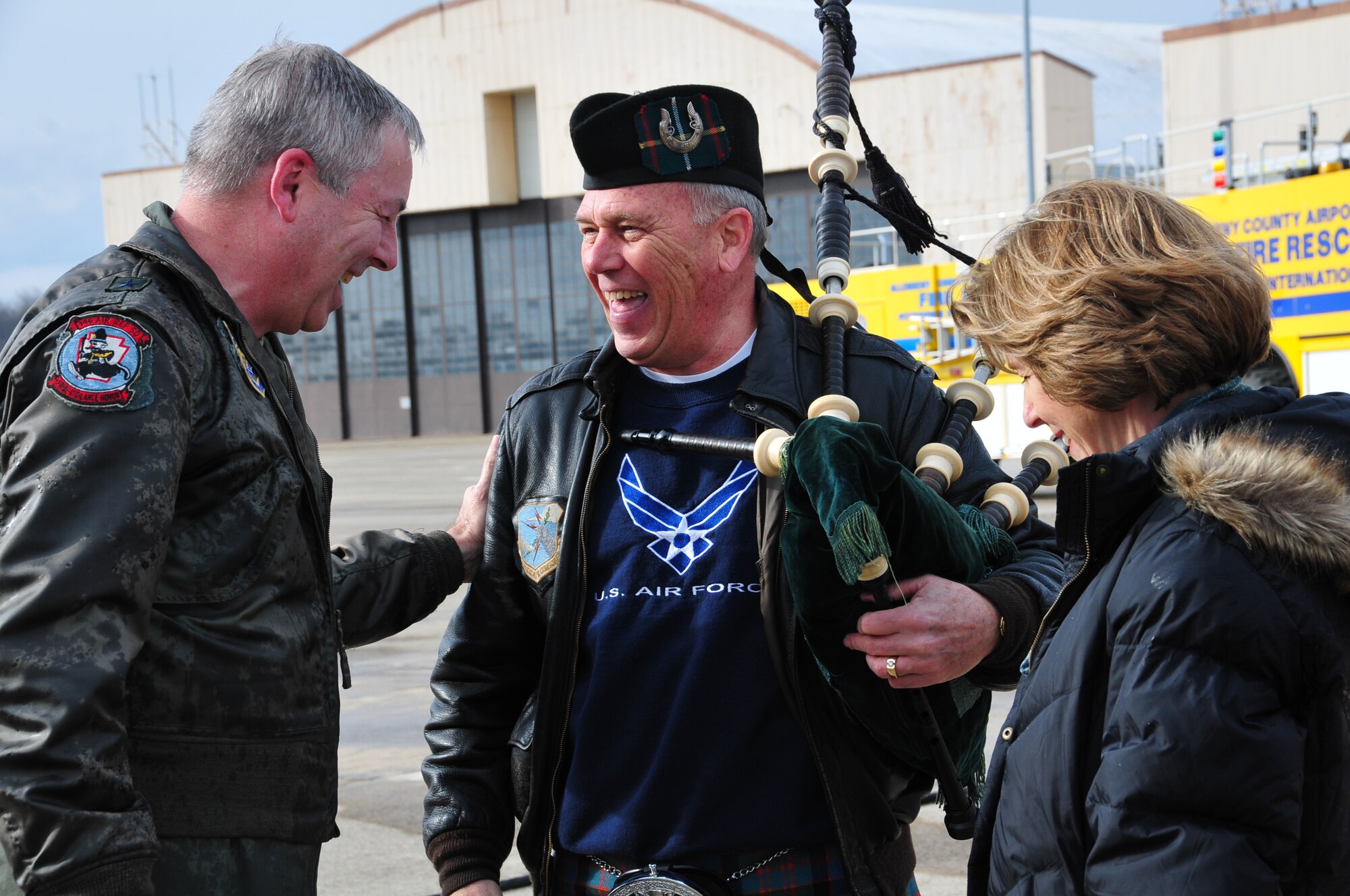 Brig. Gen. Roy Uptegraff, commander 171st Air Refueling Wing, completes the last flight of his career December 29, 2011. (National Guard photo by Master Sgt. Ann Young) (Released)