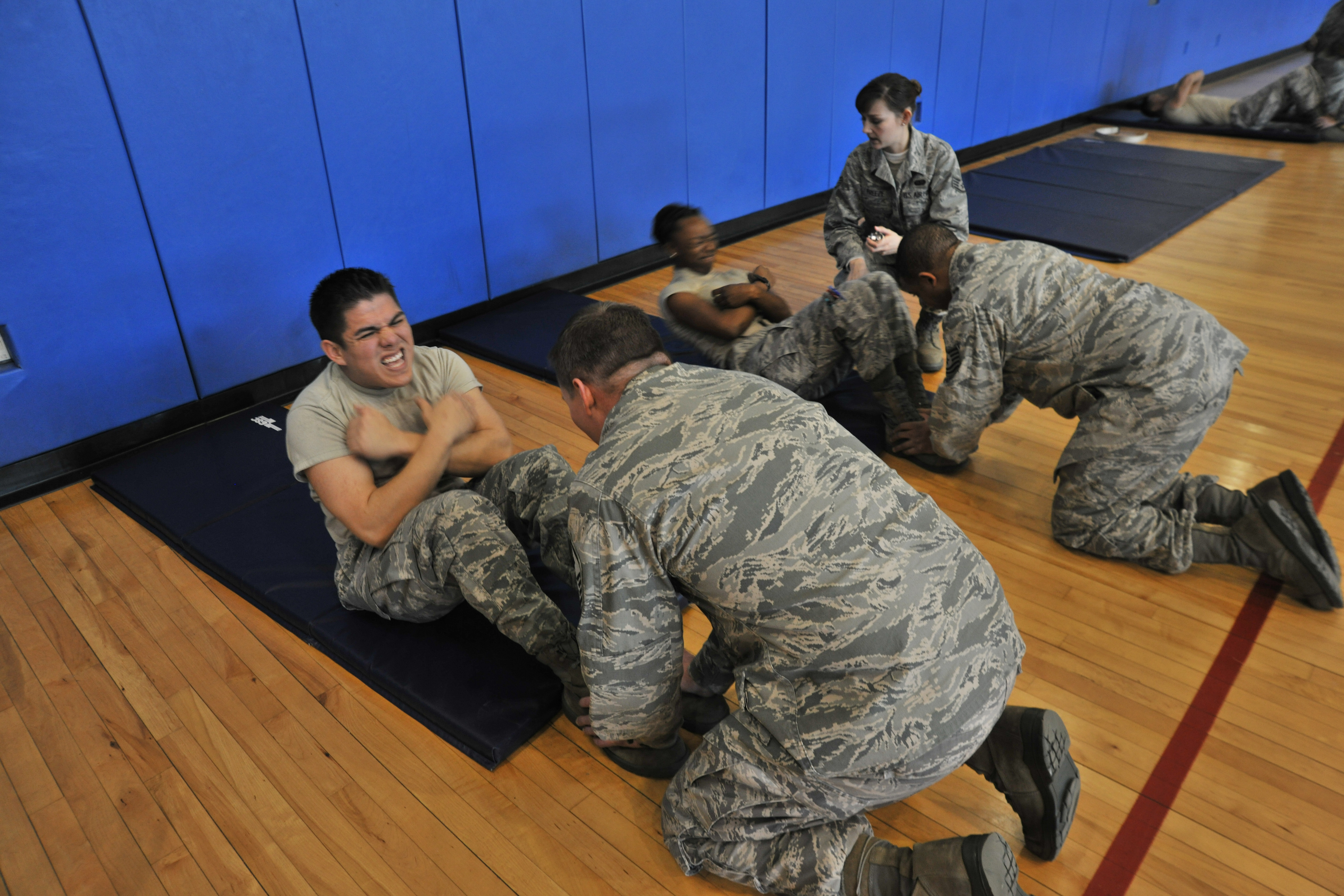 Push up sit up challenge puts Airmen to the test Kunsan Air Base Commentaries