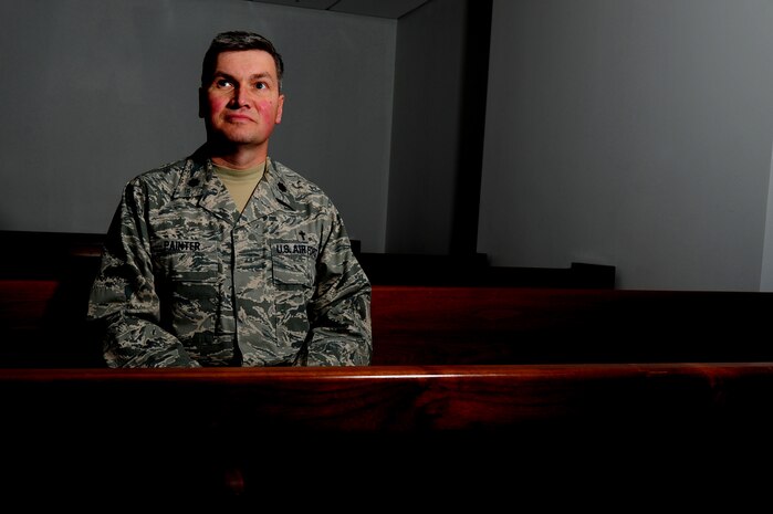 Lt. Col. John Painter finds himself at home in the pews at the Ralph
H. Johnson Veteran's Affairs Medical Center chapel in Charleston, S.C., Jan
5. Painter, the 315th Airlift Wing chaplain has been an Air Force Reserve
chaplain for 15 years and also works as a chaplain at the VA hospital.
Military chaplains serve as everyday spiritual needs ministers and provide
religious counseling to service members and their families. (U.S. Air Force
photo/ Staff Sgt. Nicole Mickle)  
