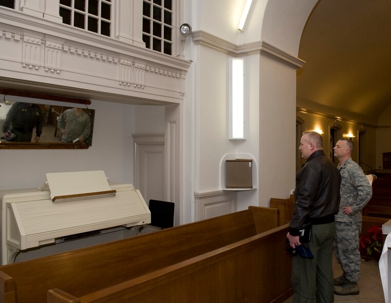Col. Daniel Dant, Installation Excellence Award Board team member, looks at an organ at Chapel 1 on Barksdale Air Force Base, La., Jan. 20. Dant toured the base chapels and visited with chapel staff to see what programs they offer Airmen and their families. (U.S. Air Force photo/Airman 1st Class Benjamin Gonsier)(RELEASED)