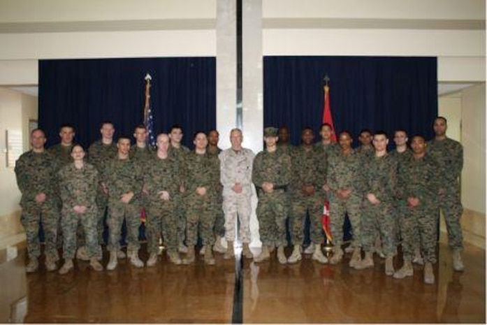 General Mattis visits Baghdad Detachment.
