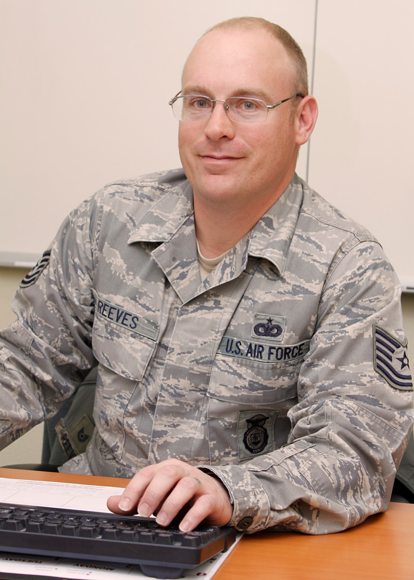 Tech. Sgt. Brad A. Reeves, non-commissioned officer in-charge of Security Forces Operations, 95th Security Forces Squadron, is selected to be Team Edwards Warrior of the Week for Jan. 27. (U.S. Air Force Photo by Meredith Mingledorff) 